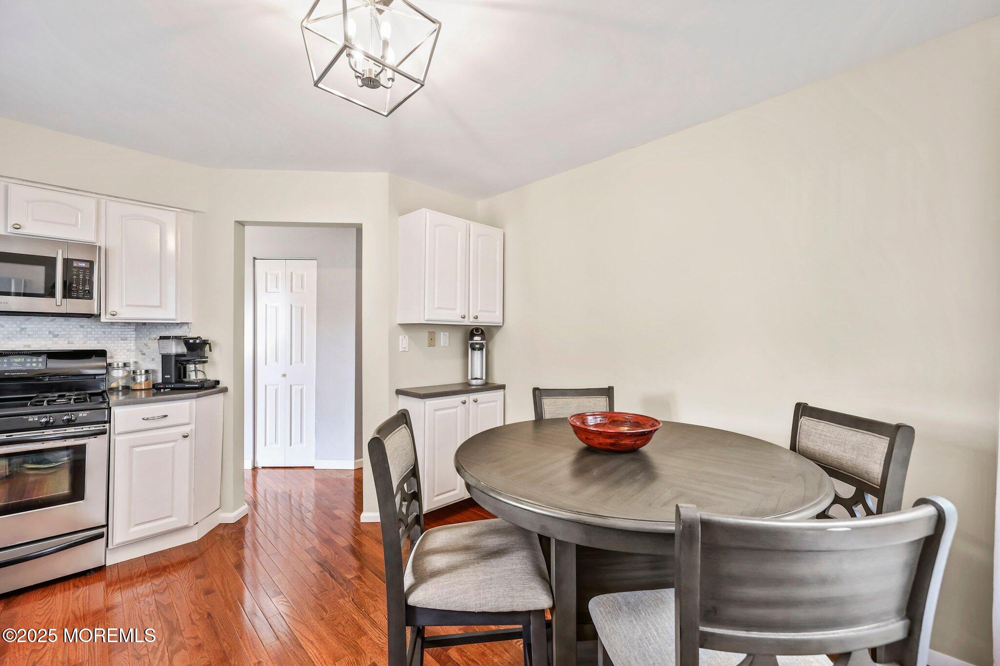 23 Clavendon Court, Middletown, NJ, 07748 image 9