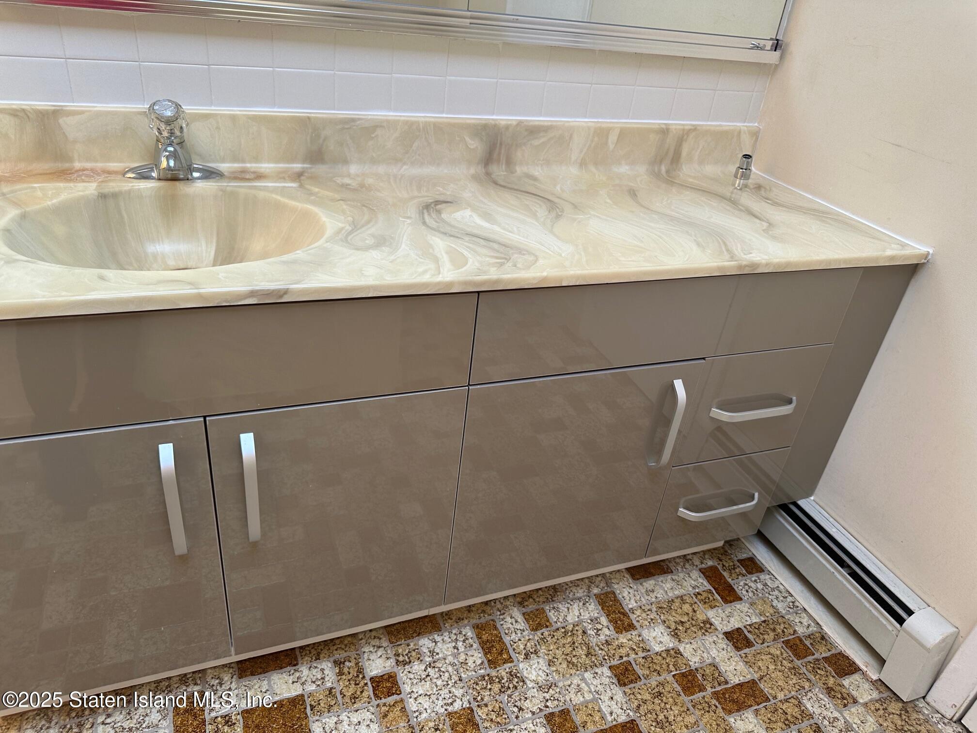 101 Green Valley Road, Staten Island, NY, 10312 image 18