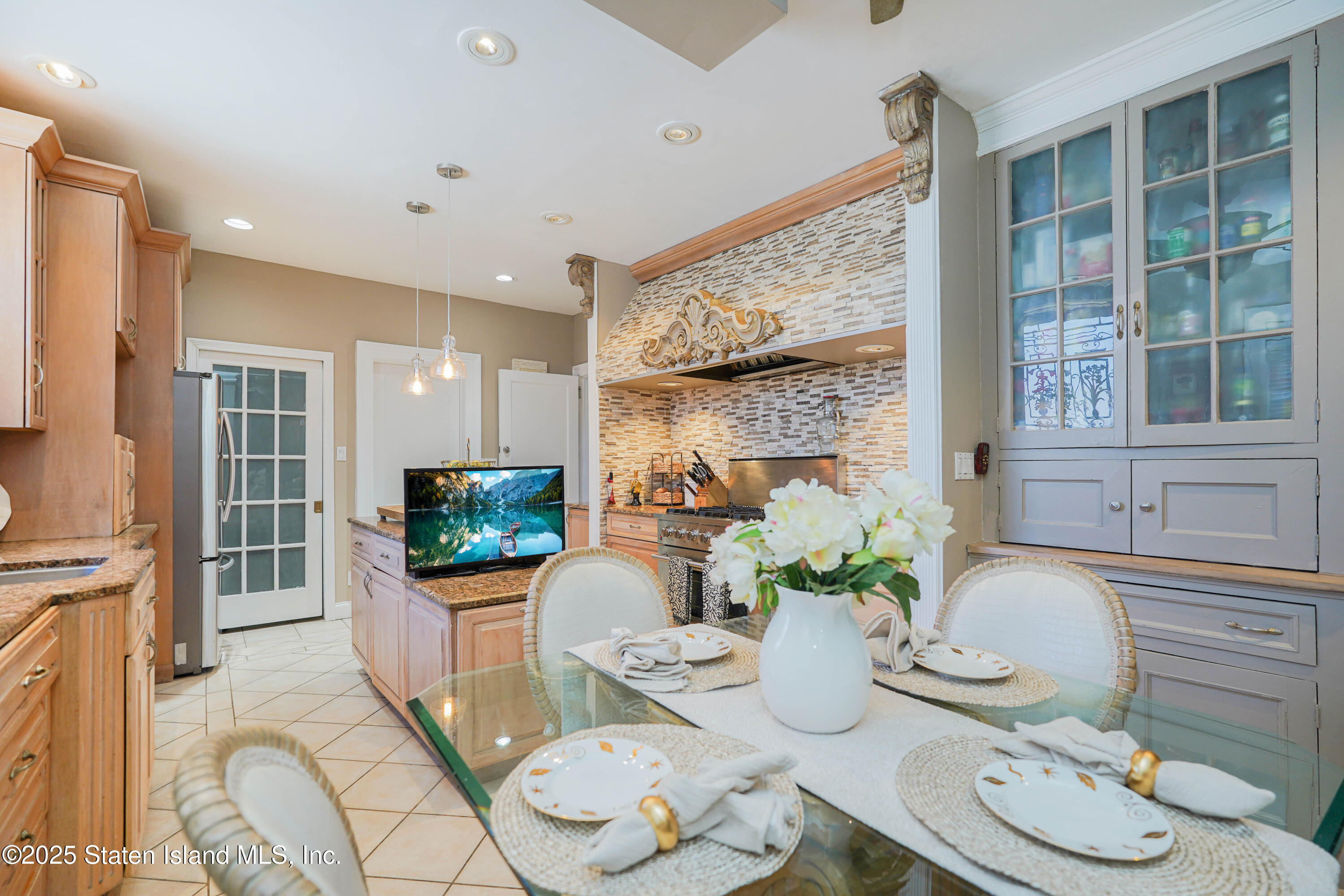 63 Forest Avenue, Staten Island, NY, 10301 image 7