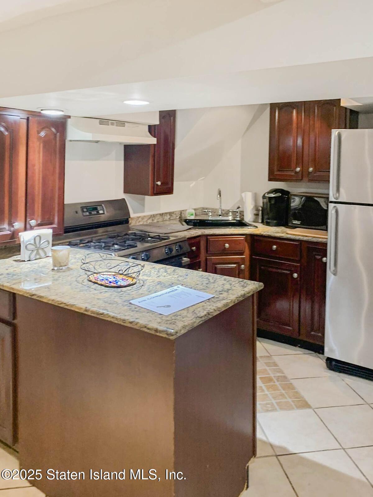 63 Forest Avenue, Staten Island, NY, 10301 image 26