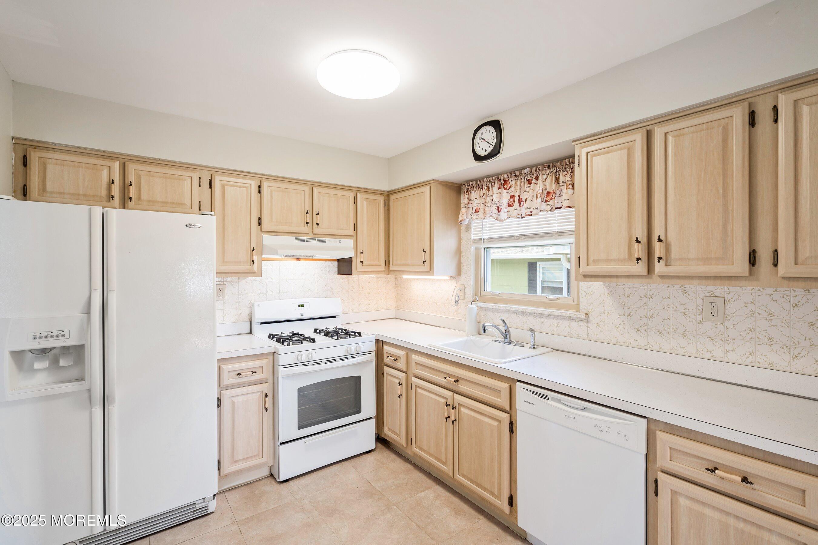 37 Central Boulevard, Brick, NJ, 08724 image 9