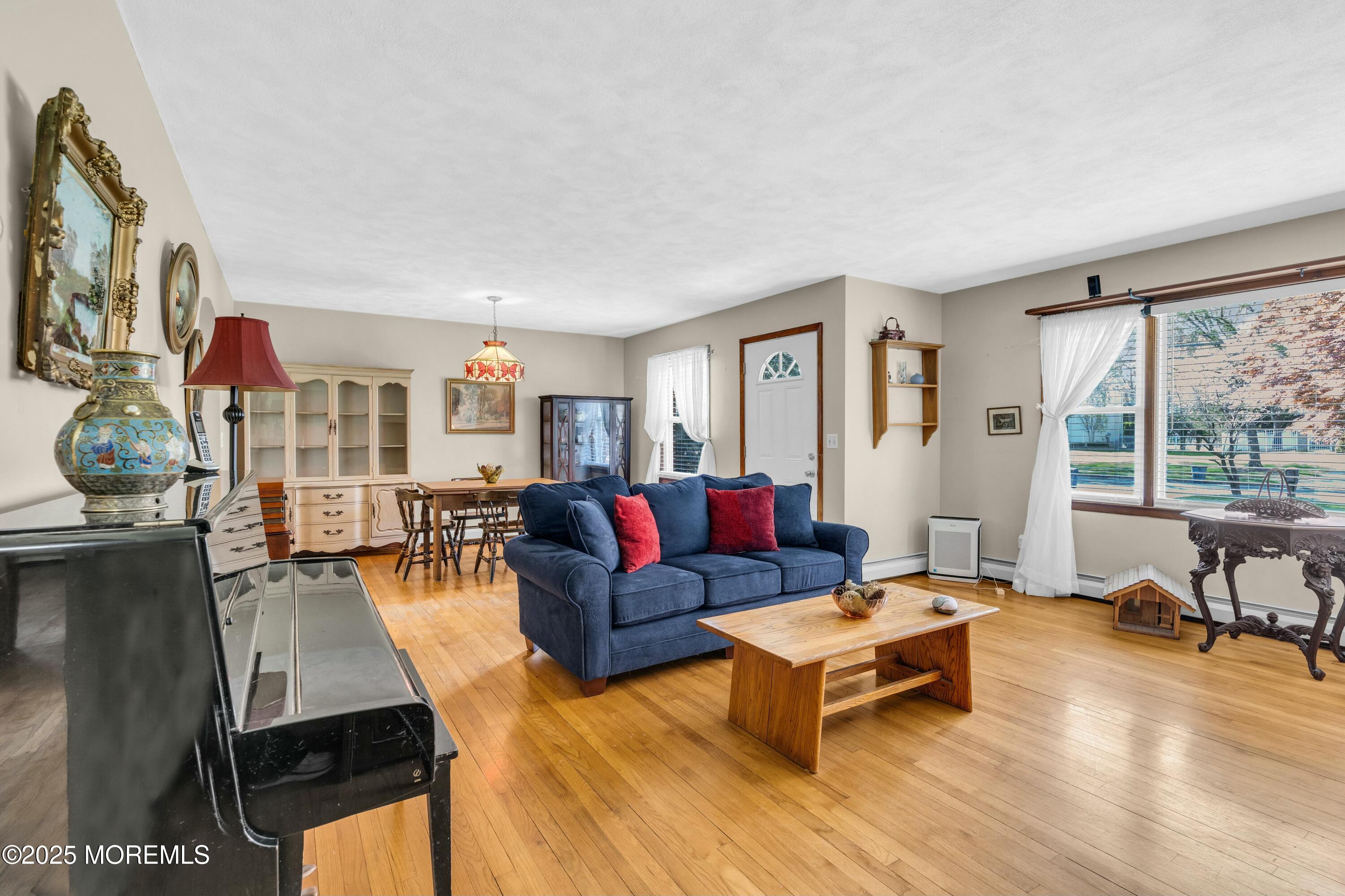 3 Glo Bar Terrace, Manalapan, NJ, 07726 image 9