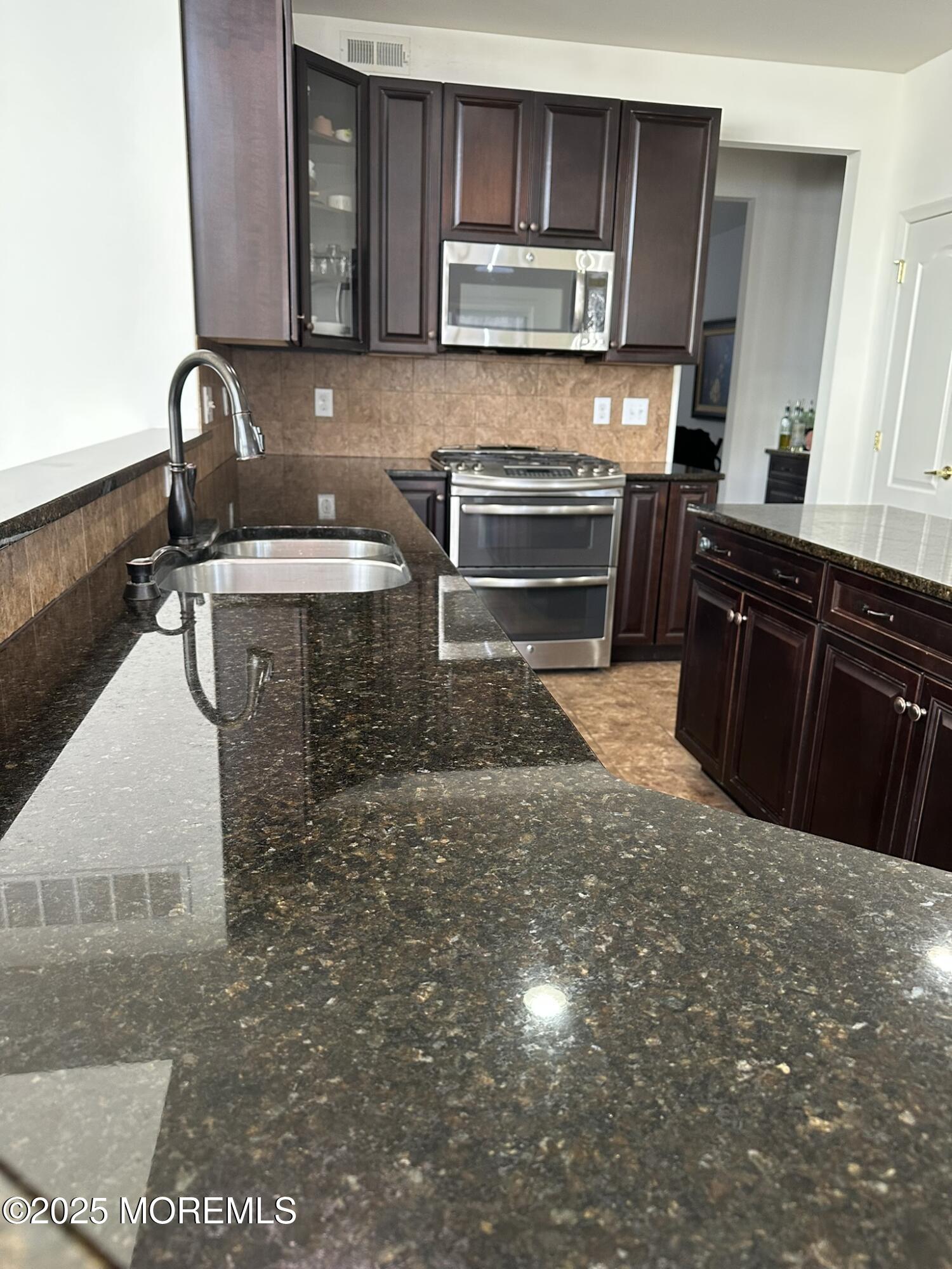 4 Christopher Drive, Howell, NJ, 07731 image 16