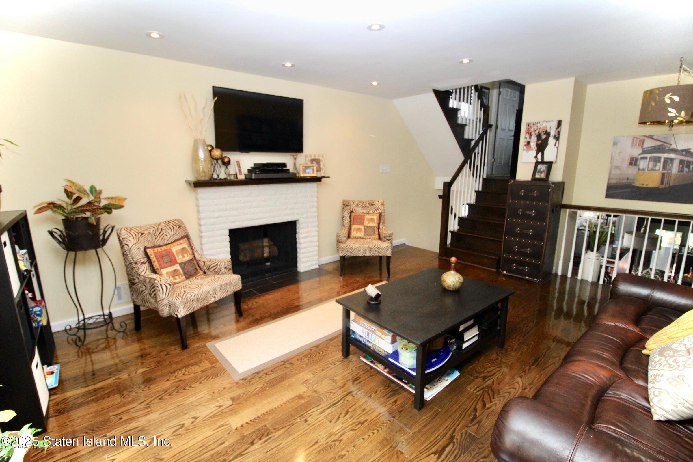 175 Park Drive, Staten Island, NY, 10314