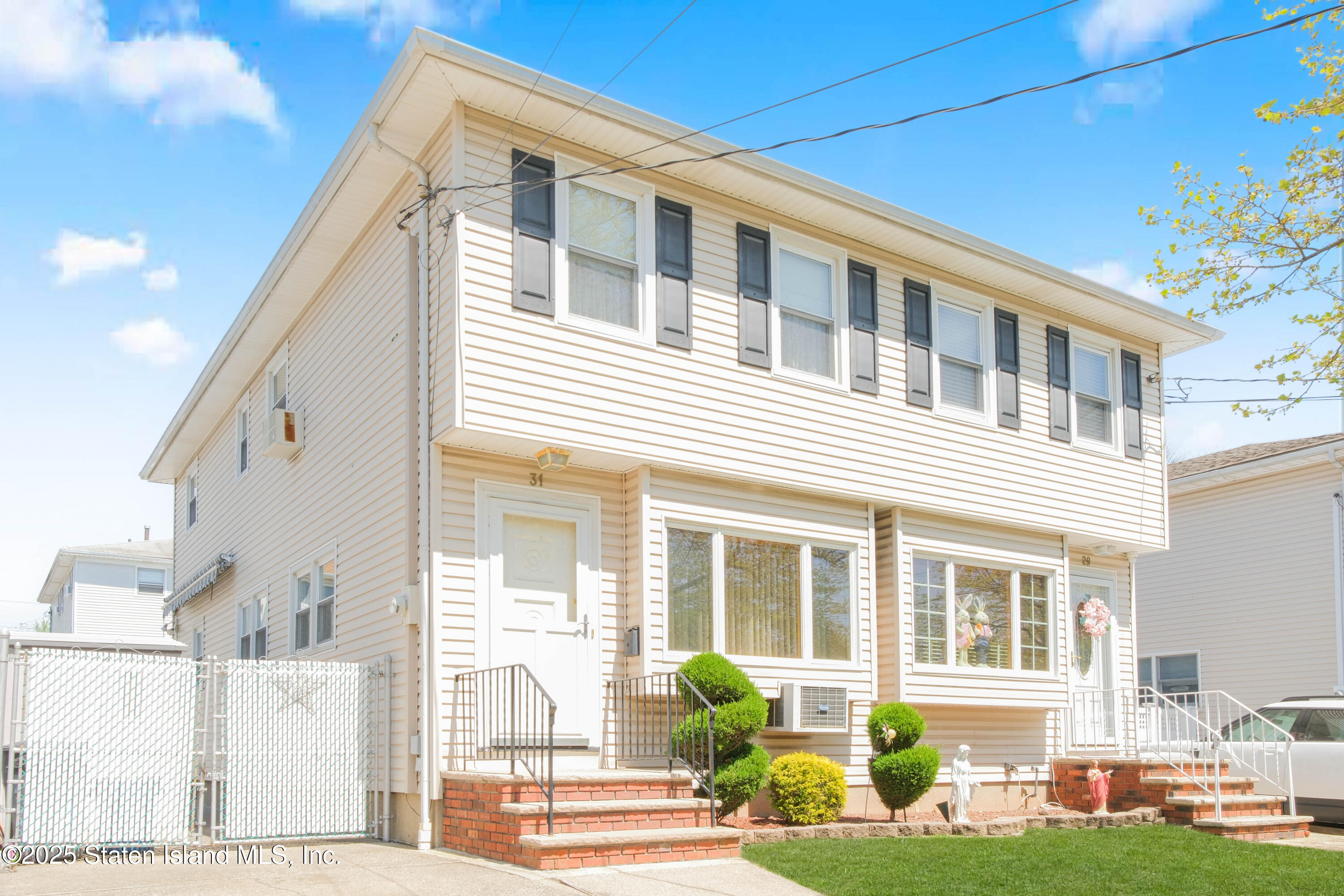 31 Ray Street, Staten Island, NY, 10312