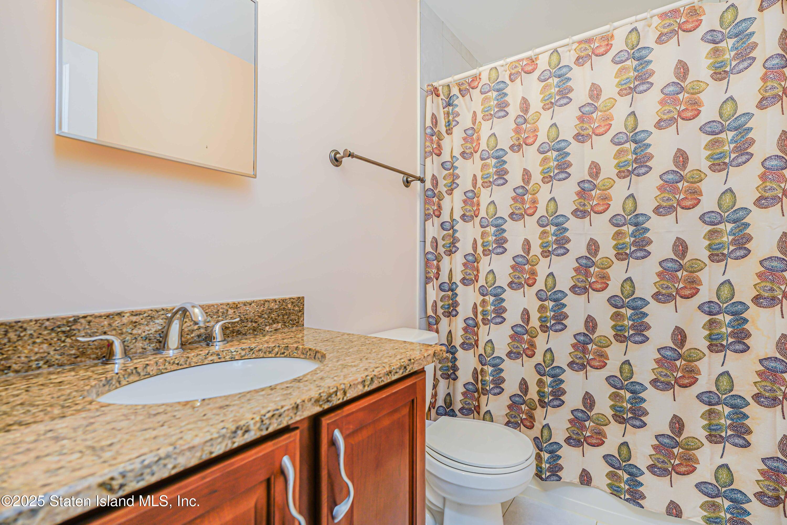 35 Monarch Court, Staten Island, NY, 10314 image 24