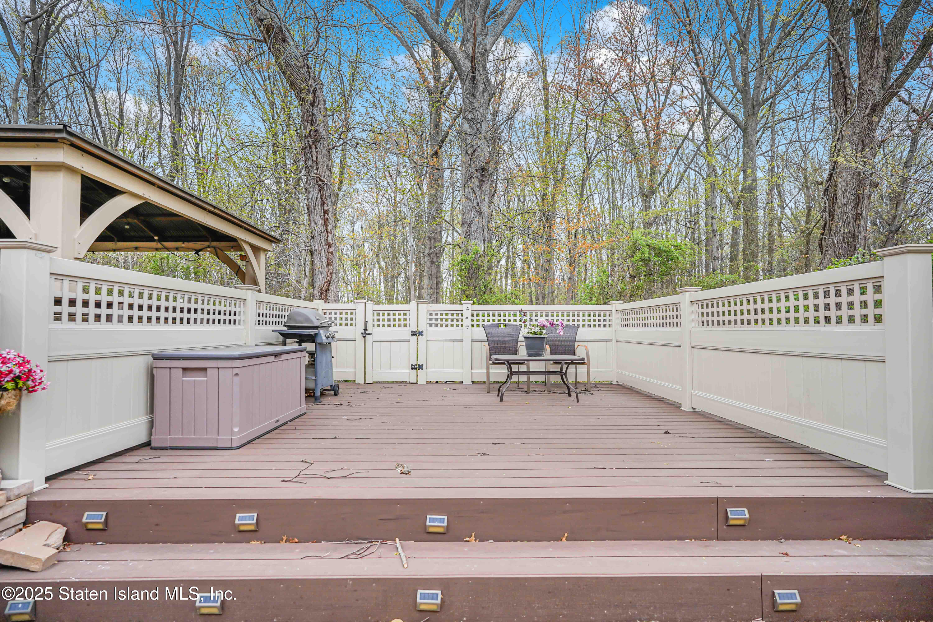 35 Monarch Court, Staten Island, NY, 10314 image 13