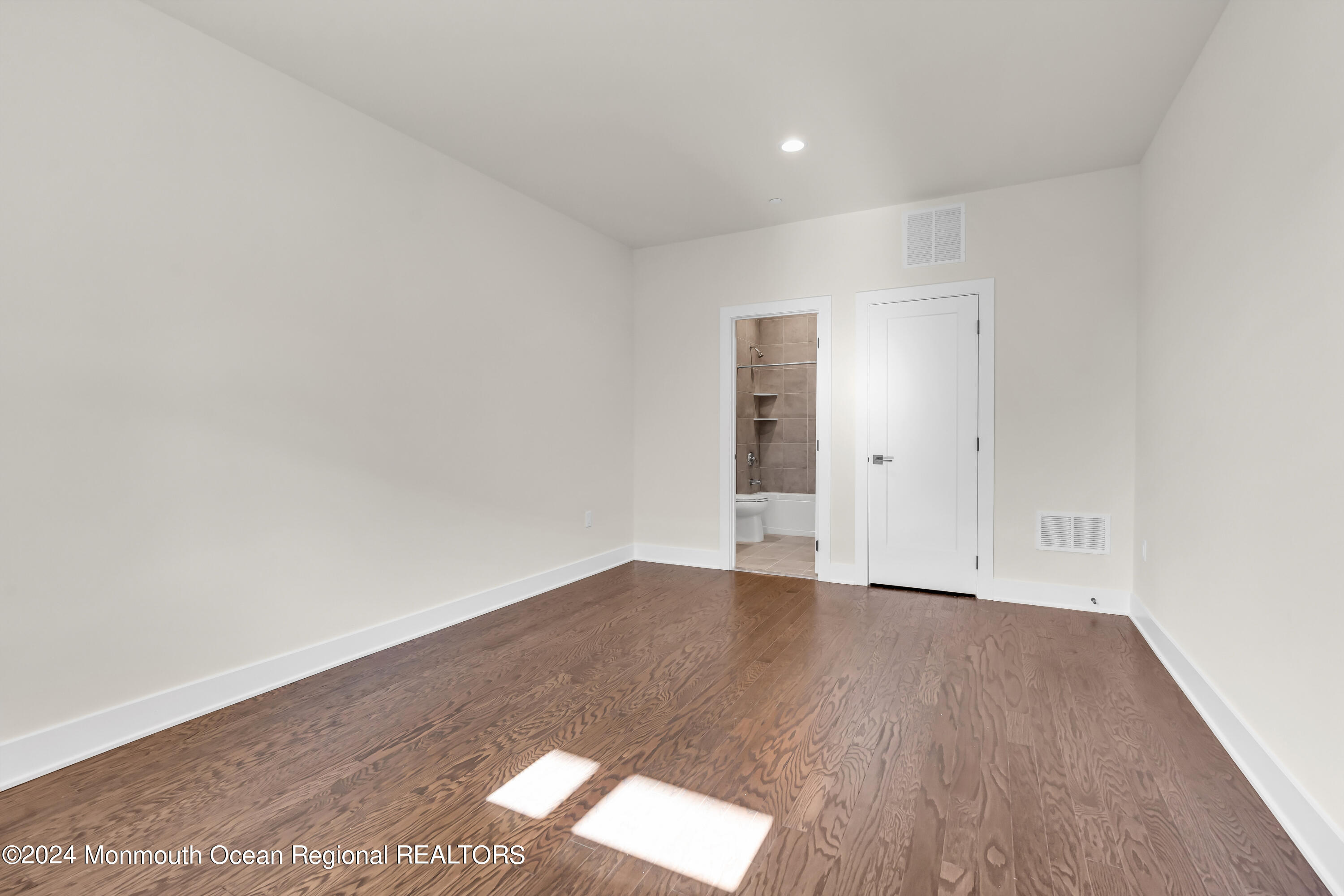 6 Augustus Drive, Middletown, NJ, 07748 image 31