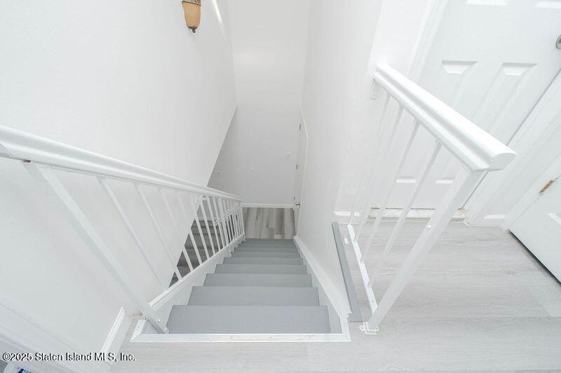 23 Vogel Loop, Staten Island, NY, 10314 image 6