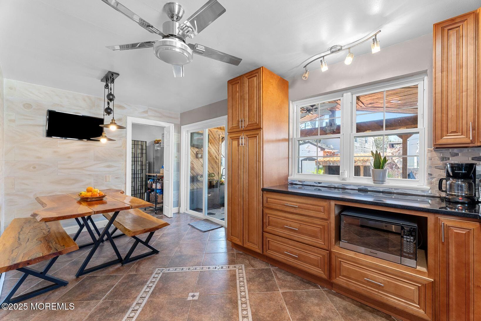 71 Pineview Avenue, Keansburg, NJ, 07734 image 20