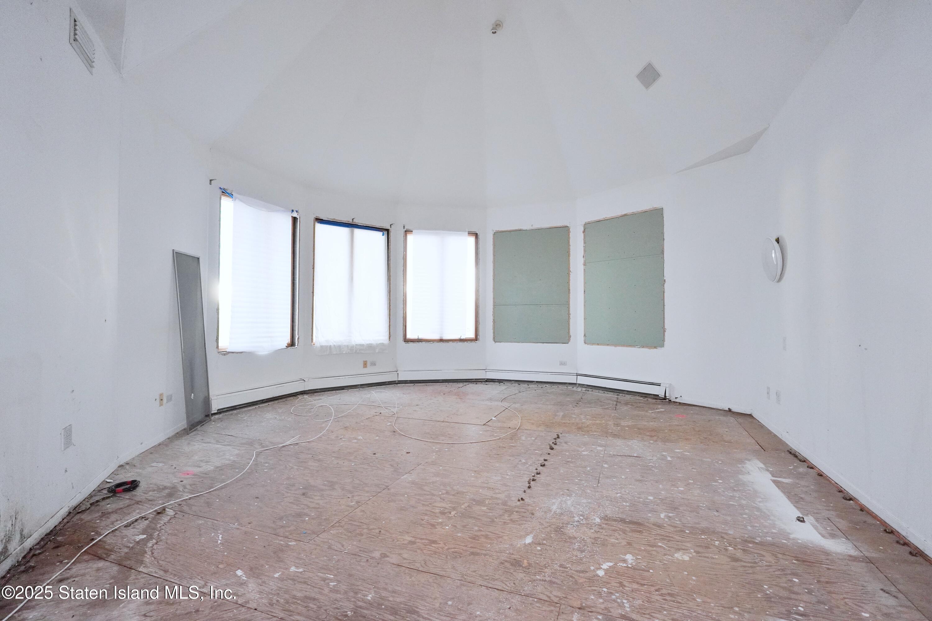 155 Nicolosi Drive, Staten Island, NY, 10312 image 18