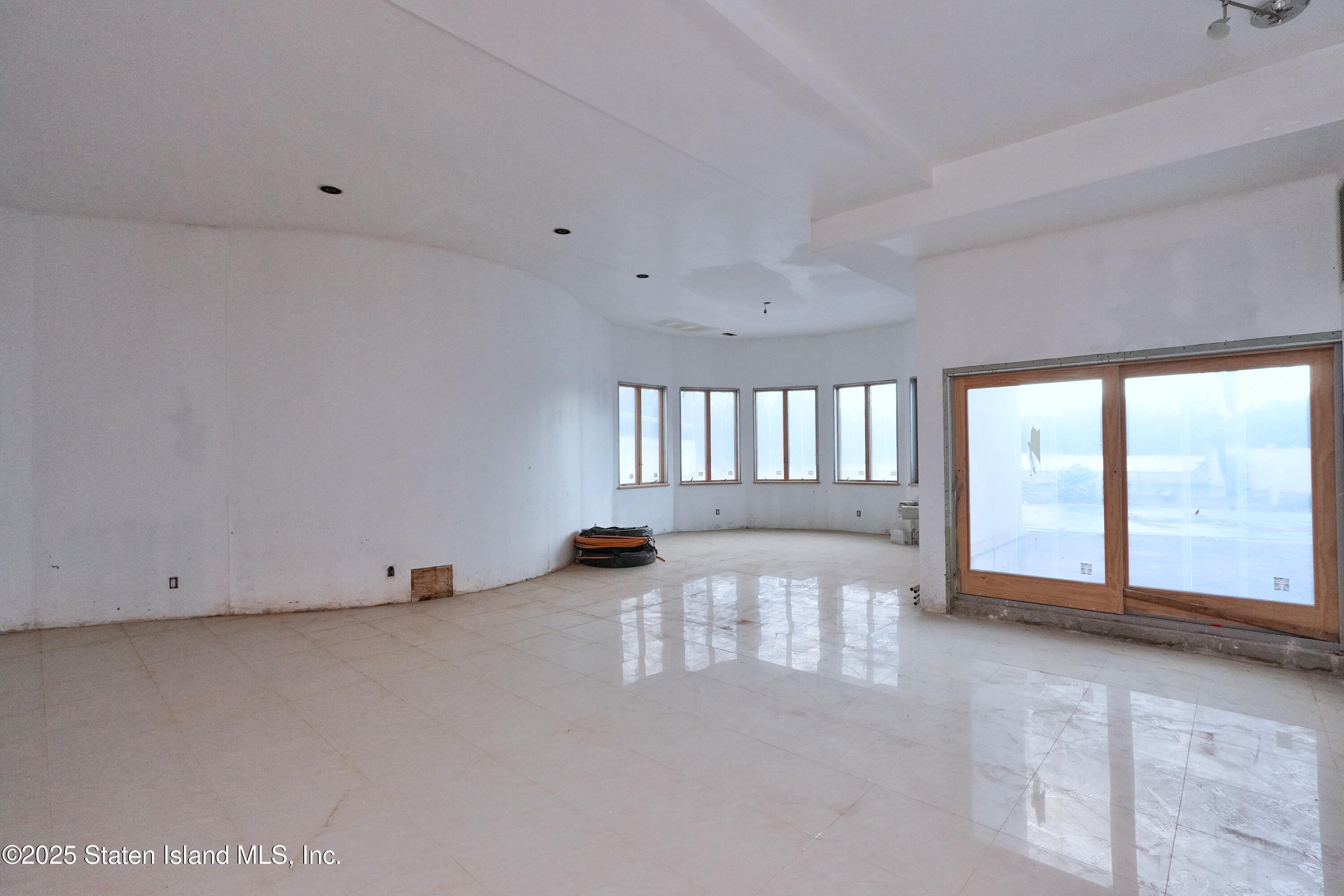 155 Nicolosi Drive, Staten Island, NY, 10312 image 8
