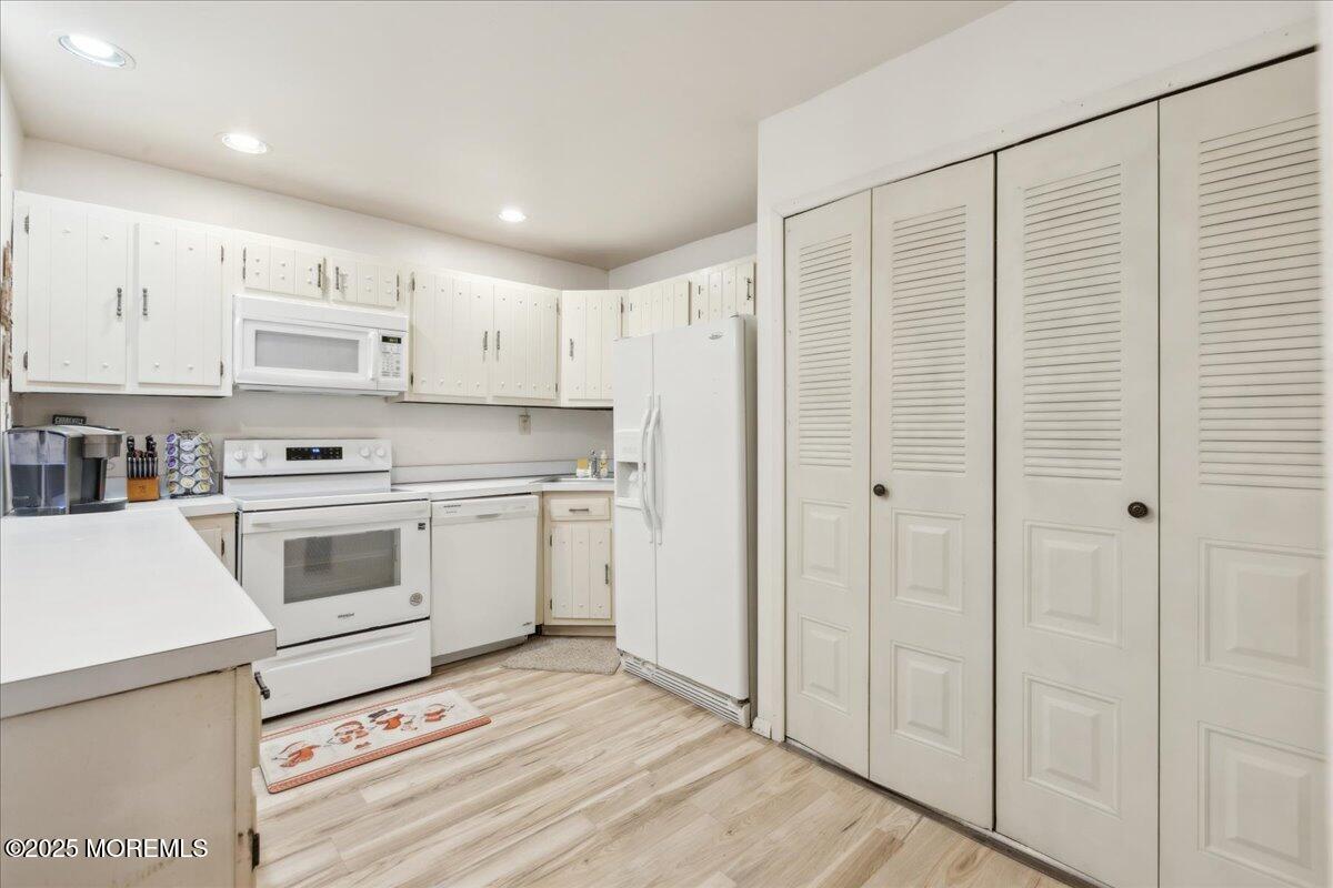 129 Amberly Drive H, Manalapan, NJ, 07726 image 7