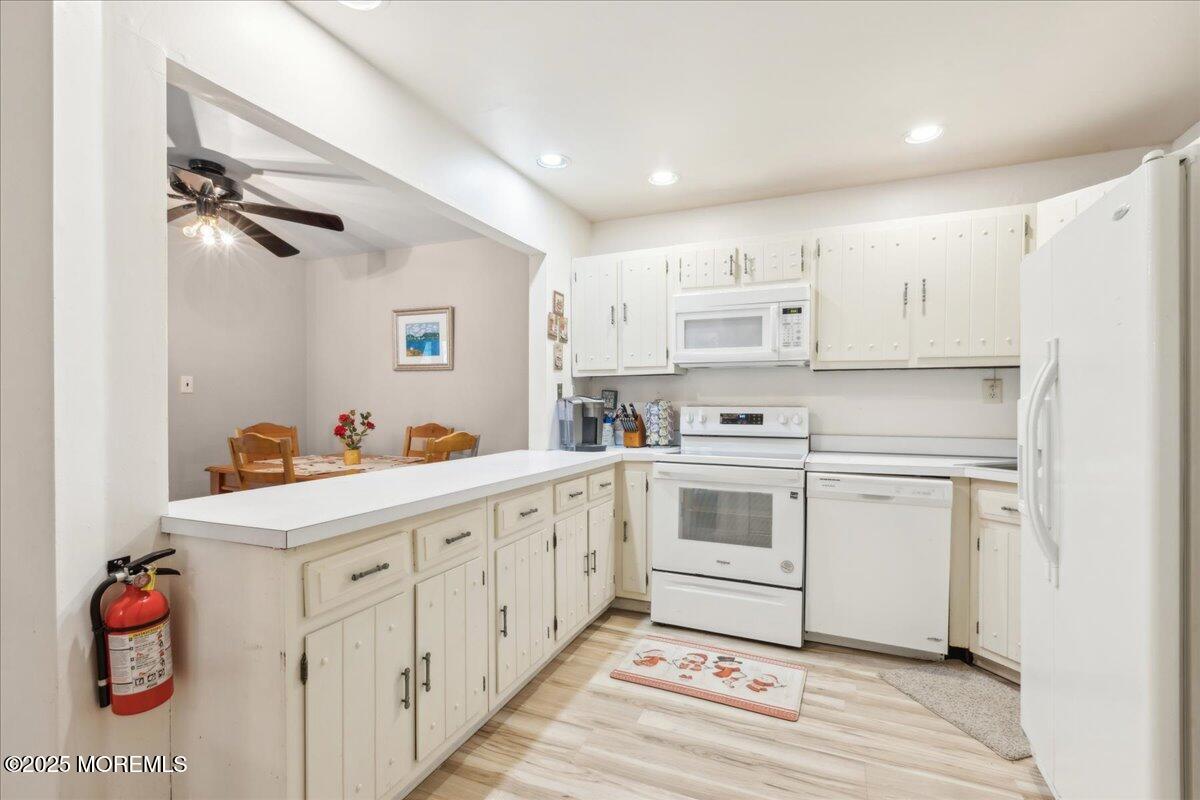 129 Amberly Drive H, Manalapan, NJ, 07726 image 8