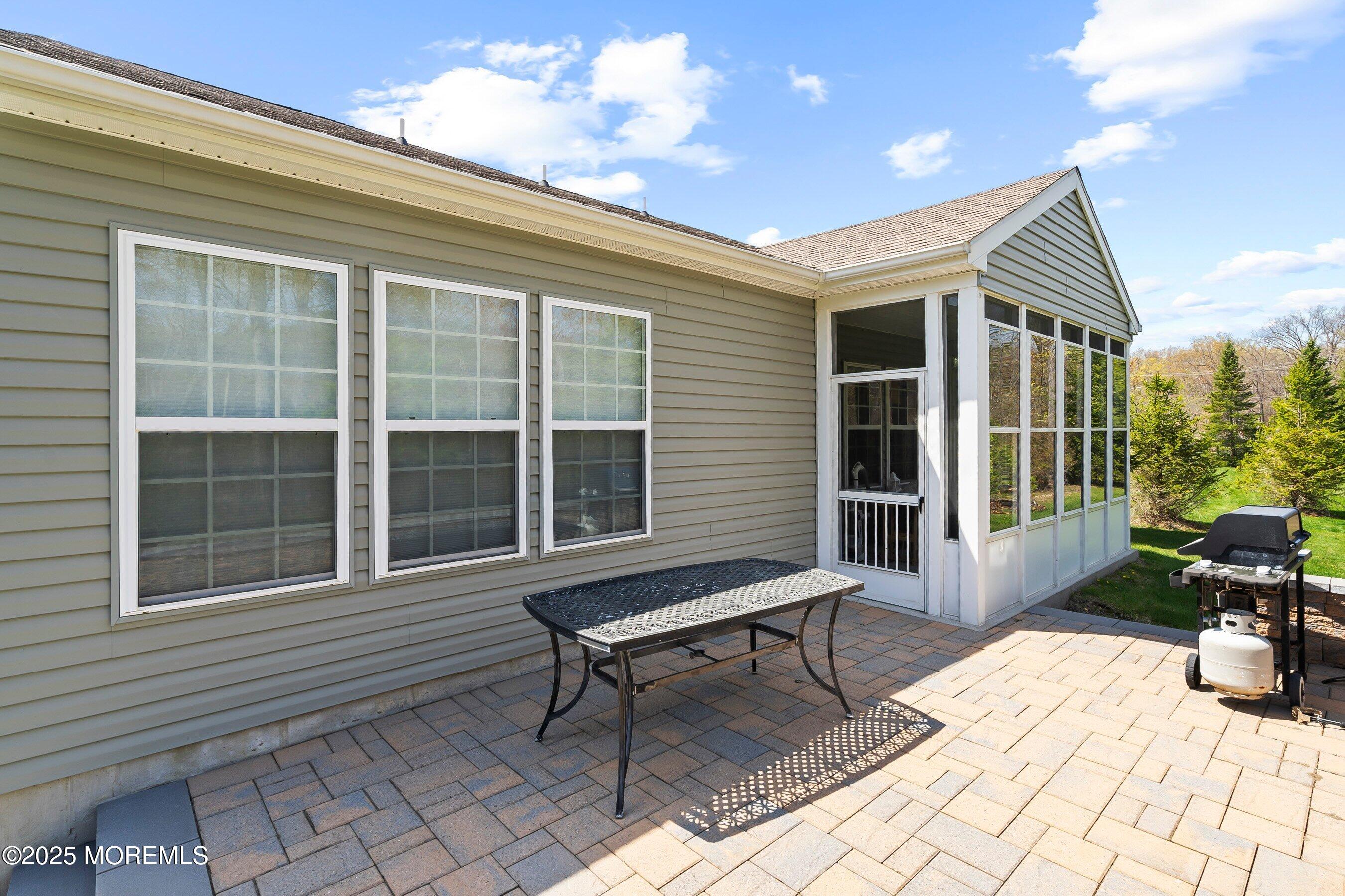 3 W Fontaine Way, Farmingdale, NJ, 07727 image 21