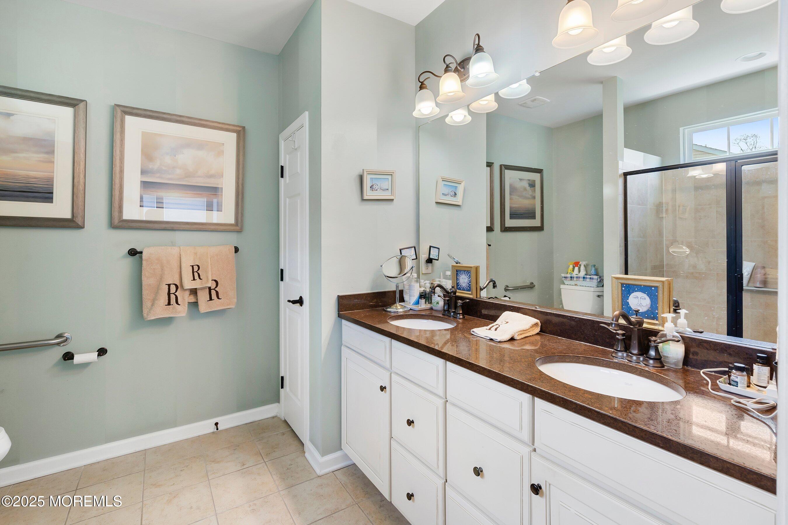 3 W Fontaine Way, Farmingdale, NJ, 07727 image 14