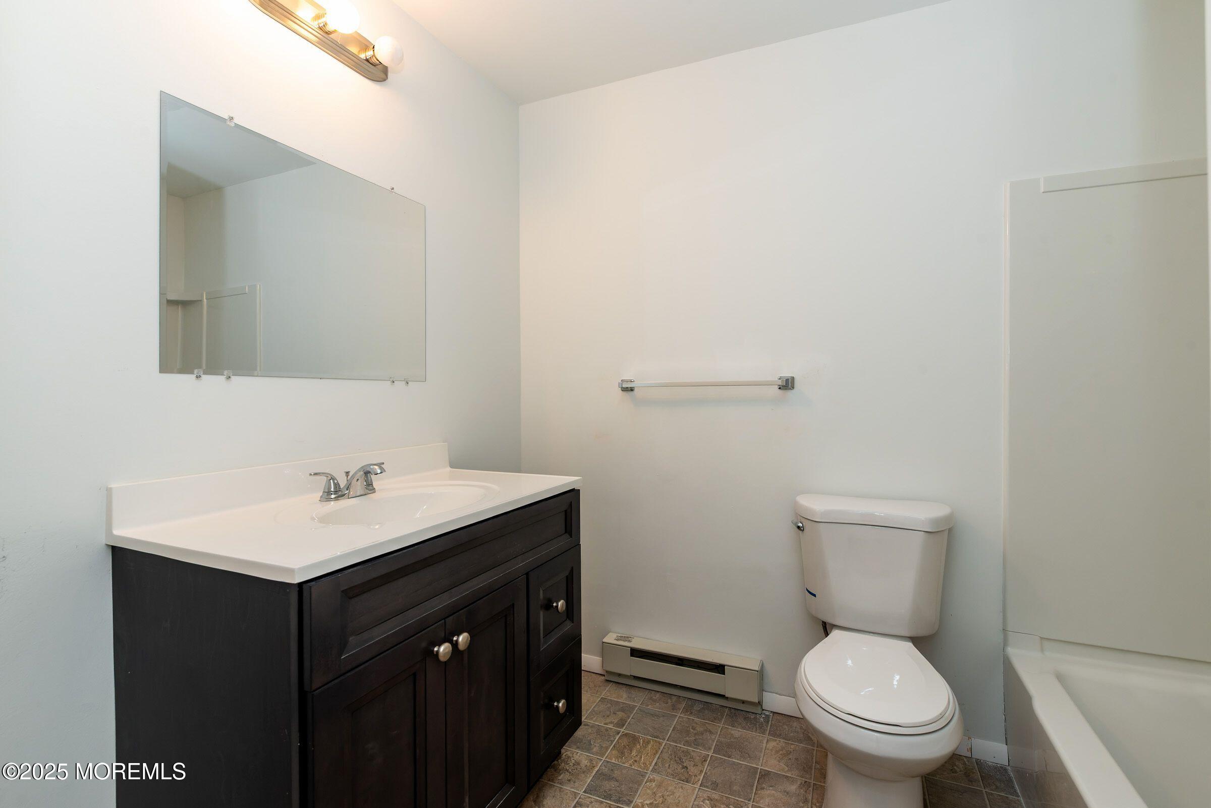 2504 Lexington Court 4, Jackson, NJ, 08527 image 17