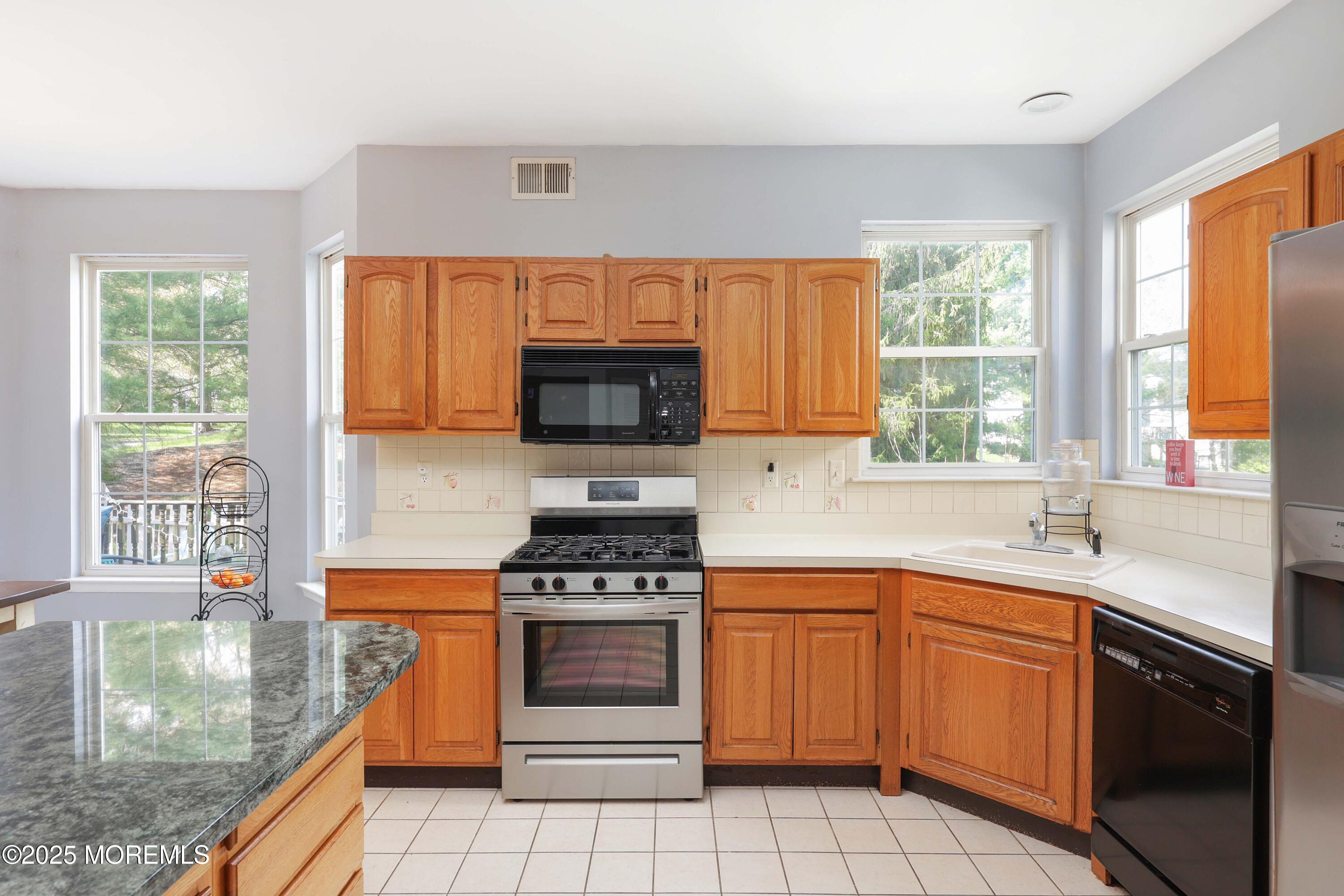 1 Exeter, Colts Neck, NJ, 07722 image 18