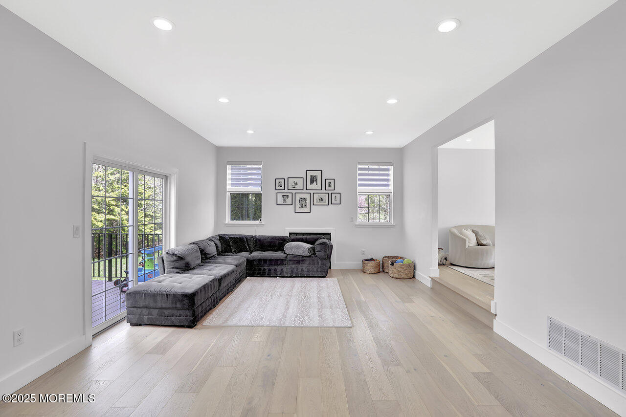 12 Arrowhead Circle, Jackson, NJ, 08527 image 19