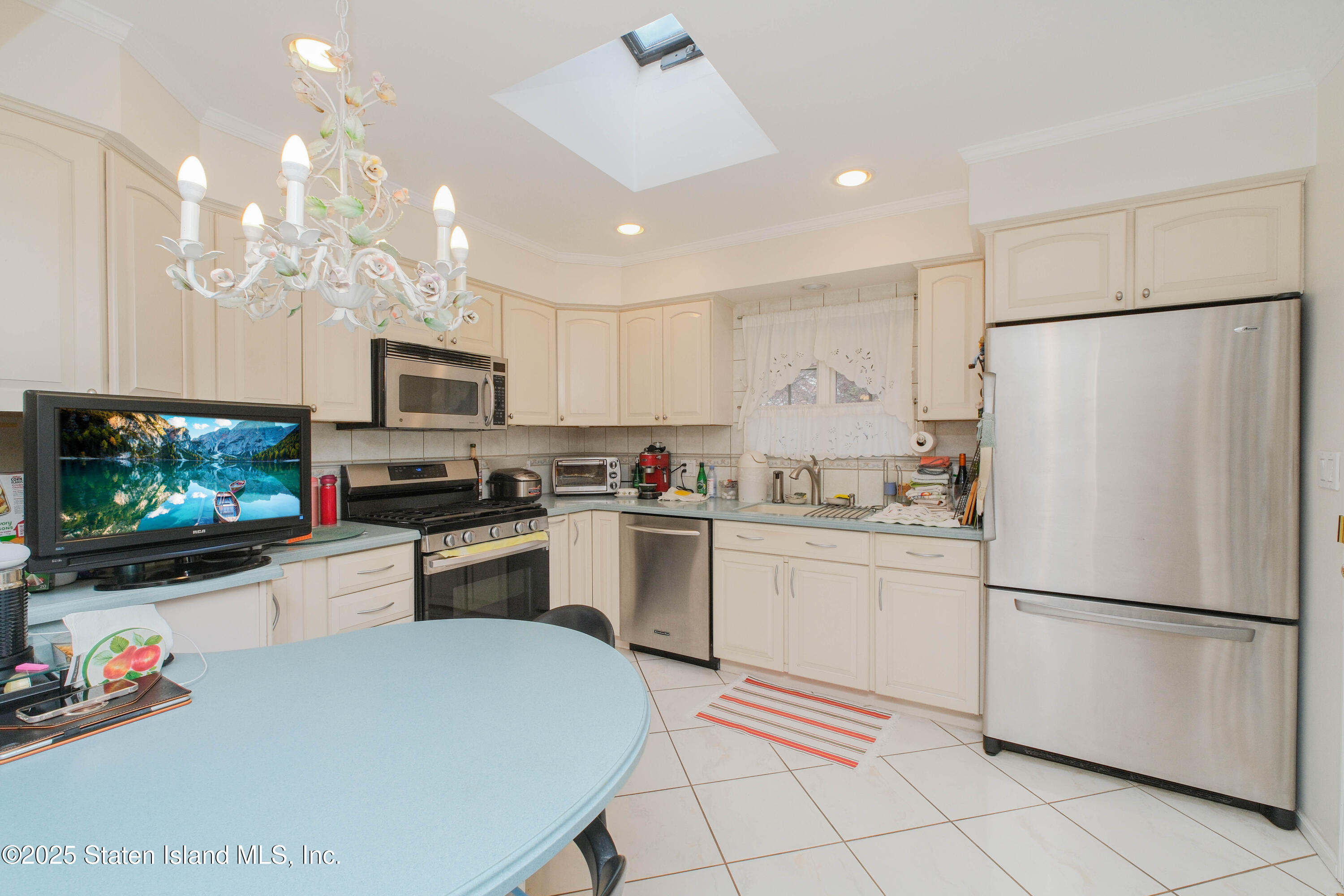 28 Devon Place, Staten Island, NY, 10301 image 14