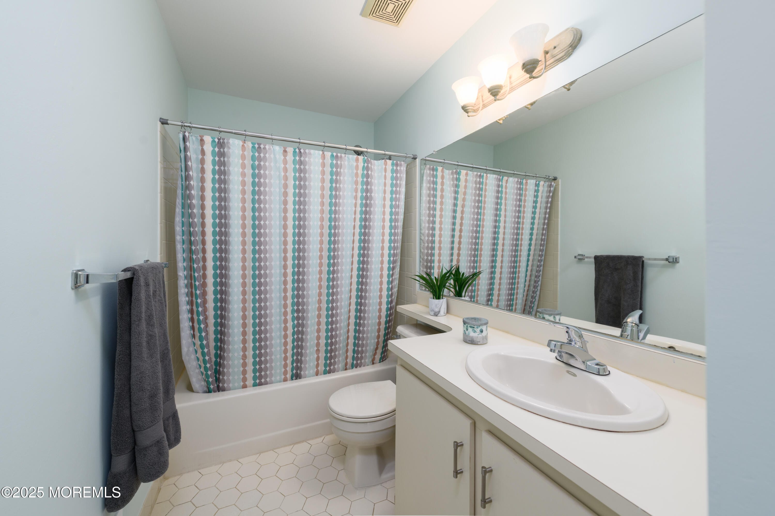 26 Society Hill Way, Tinton Falls, NJ, 07724 image 29