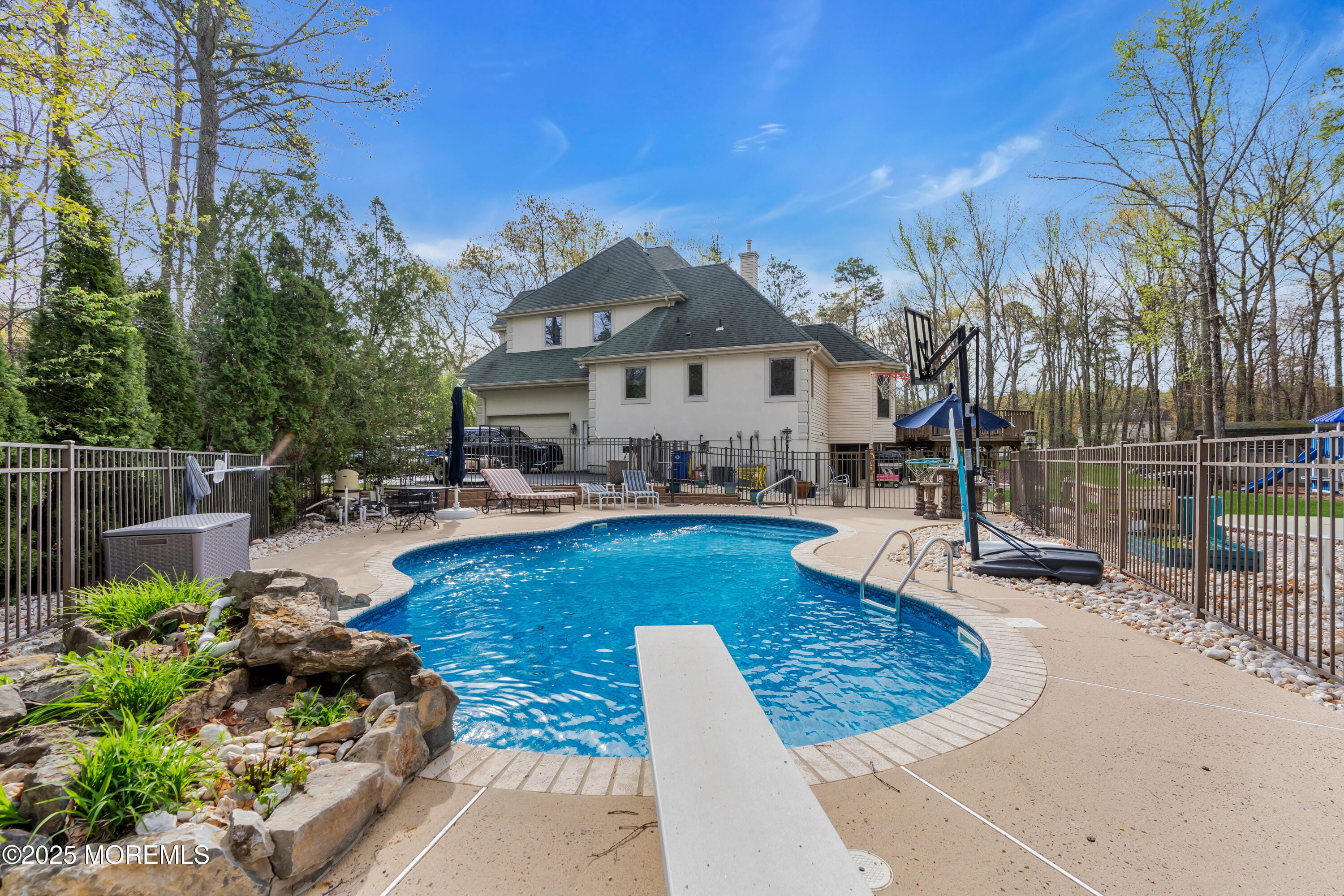 6 Canterbury Court, Jackson, NJ, 08527 image 85