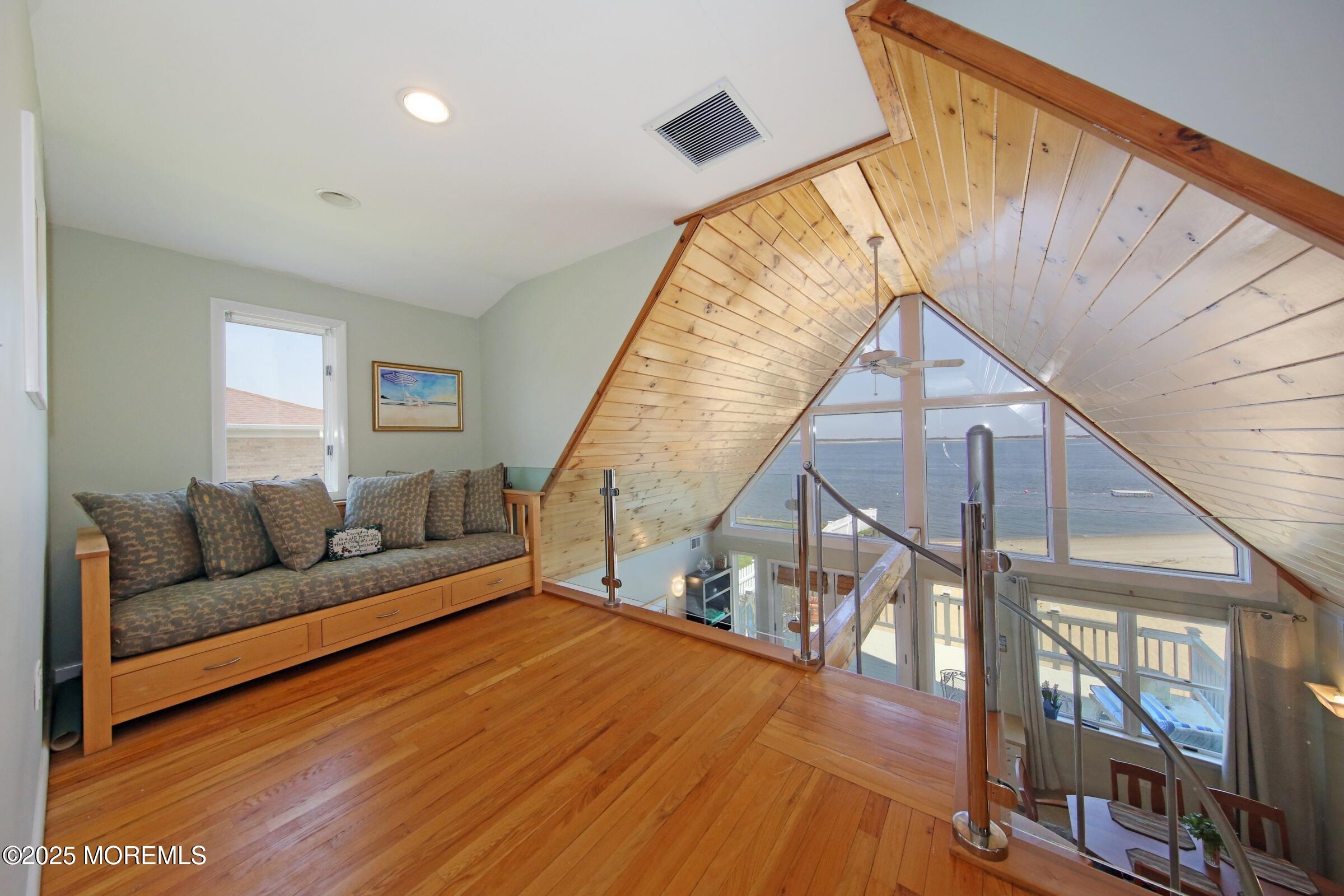 75 Gravelly Point Road, Highlands, NJ, 07732 image 10