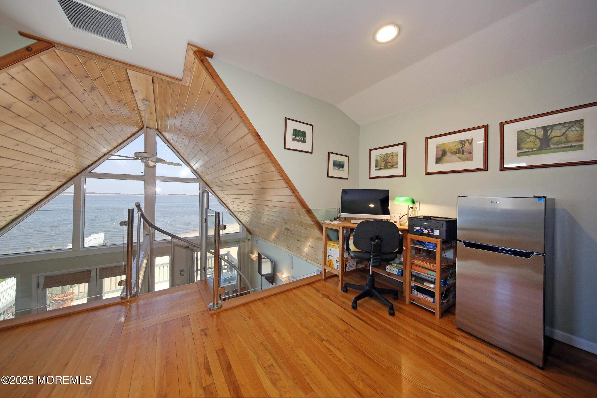 75 Gravelly Point Road, Highlands, NJ, 07732 image 23
