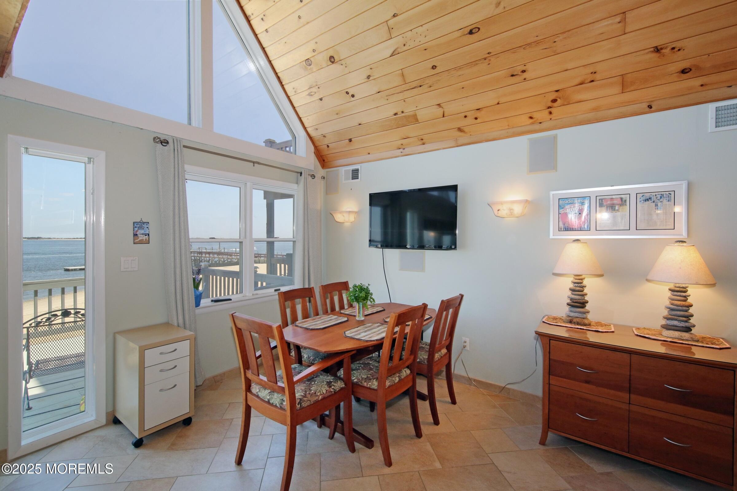 75 Gravelly Point Road, Highlands, NJ, 07732 image 17