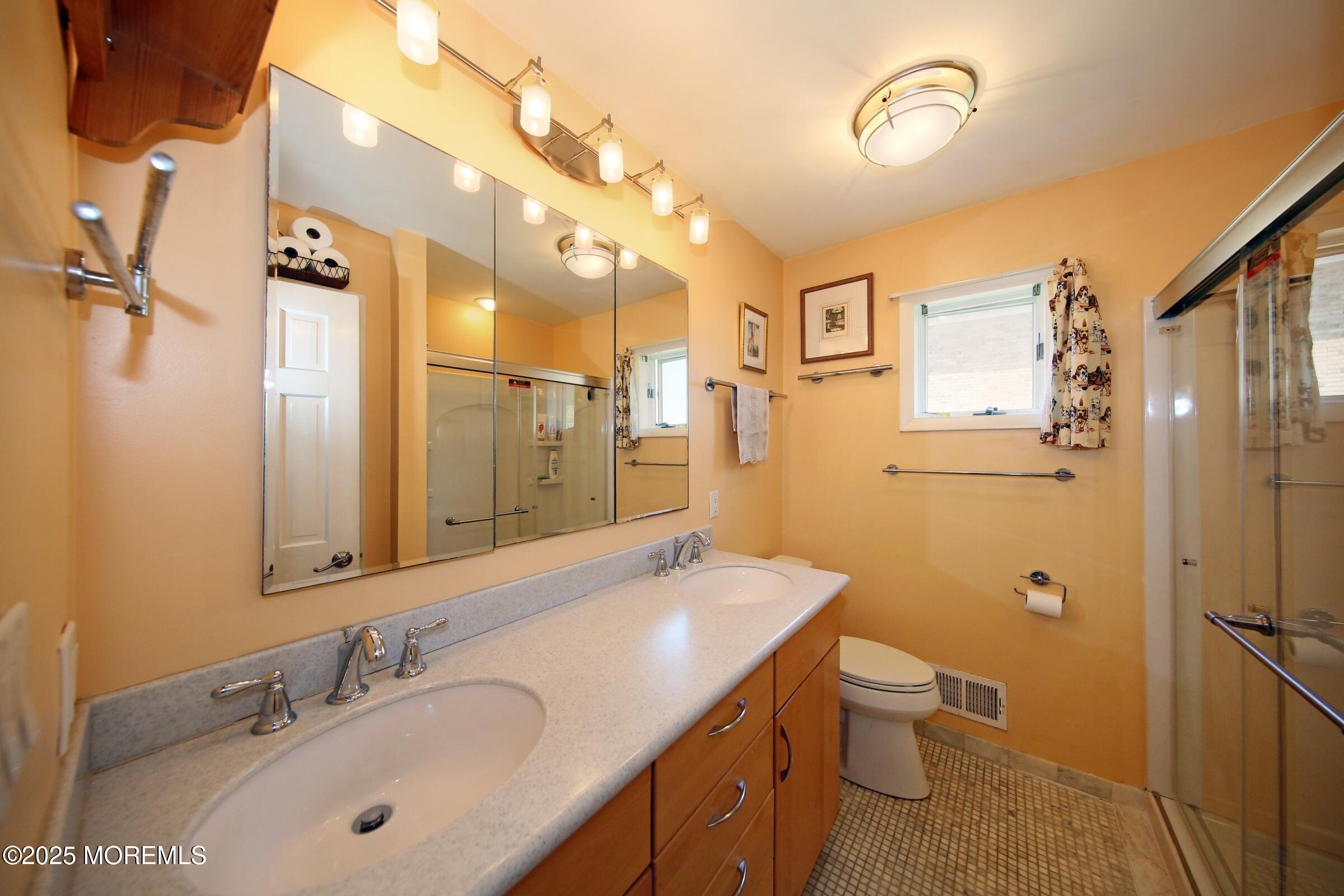 75 Gravelly Point Road, Highlands, NJ, 07732 image 25