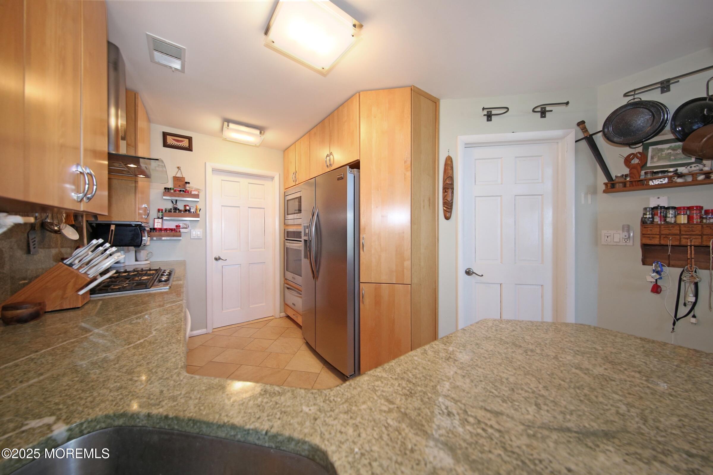 75 Gravelly Point Road, Highlands, NJ, 07732 image 29
