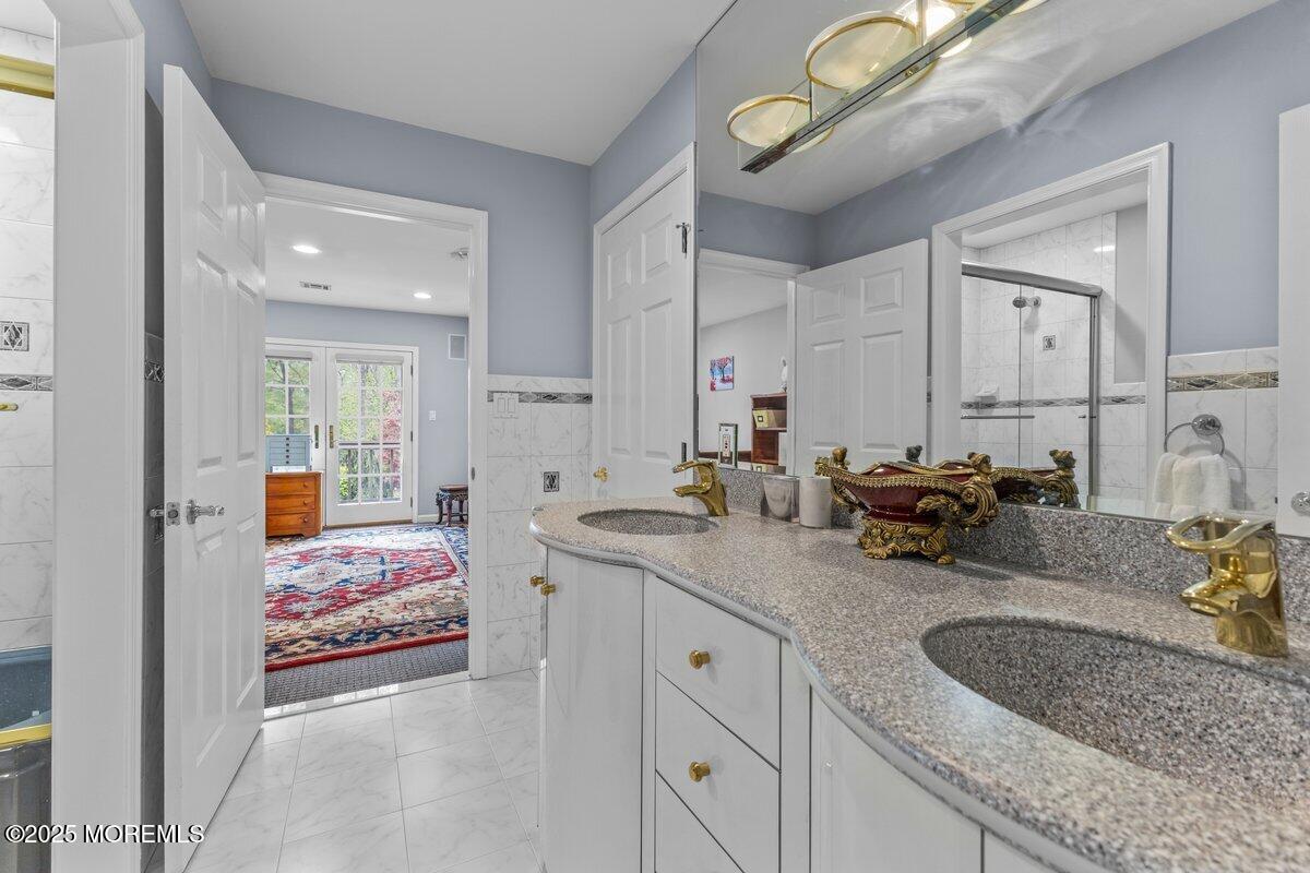 818 Holmdel Road B, Holmdel, NJ, 07733 image 37
