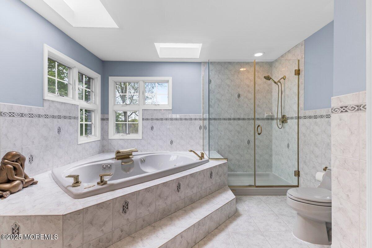 818 Holmdel Road B, Holmdel, NJ, 07733 image 32