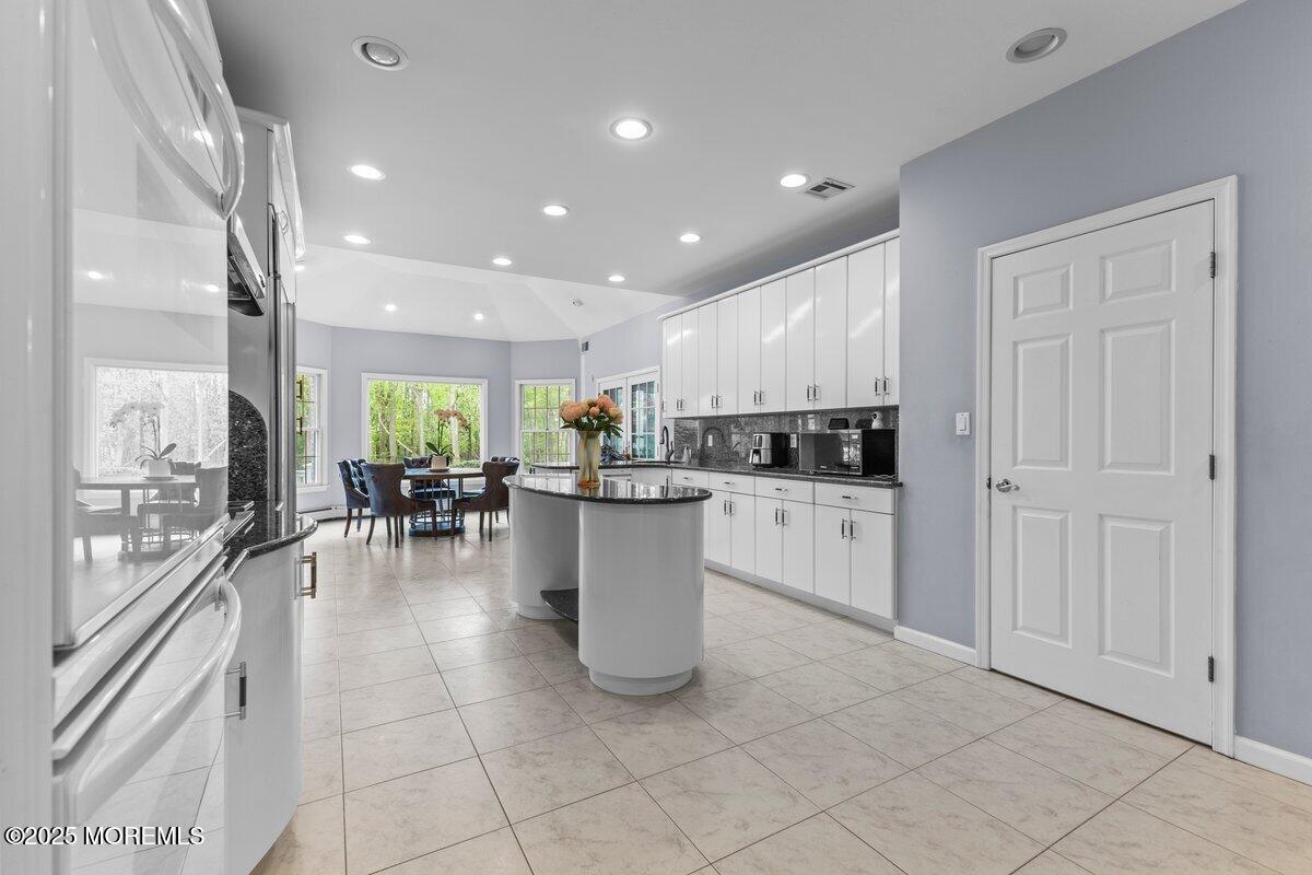 818 Holmdel Road B, Holmdel, NJ, 07733 image 17