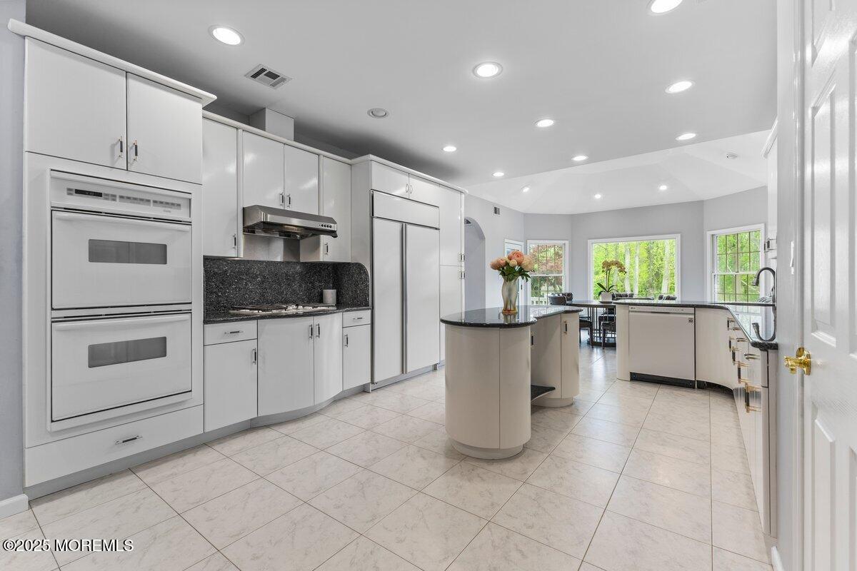 818 Holmdel Road B, Holmdel, NJ, 07733 image 16