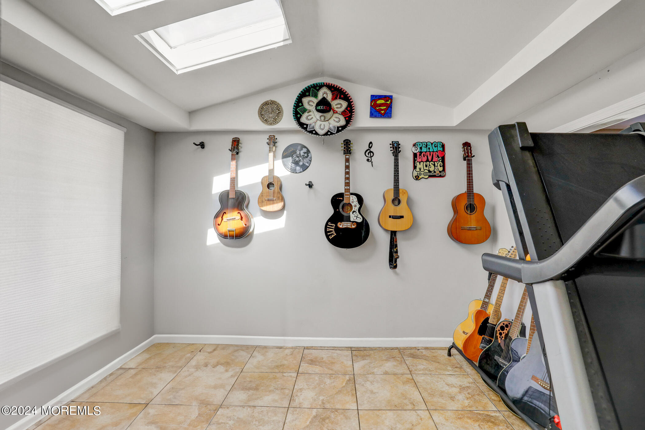 67 Maxwell Lane, Manalapan, NJ, 07726 image 12