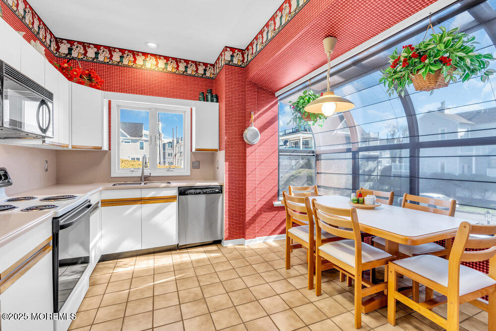 174 Ocean Avenue 34, Sea Bright, NJ, 07760 image 12
