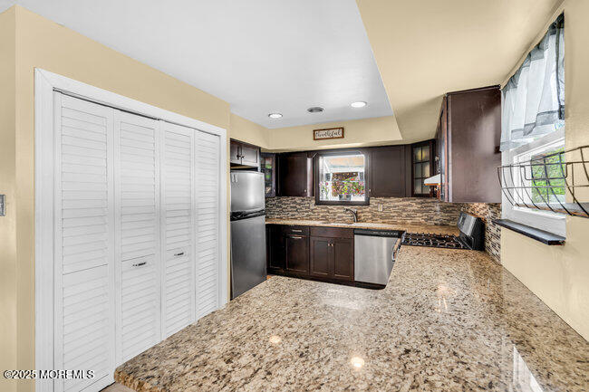10 Barre Drive, Howell, NJ, 07731 image 13