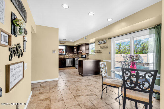 10 Barre Drive, Howell, NJ, 07731 image 15