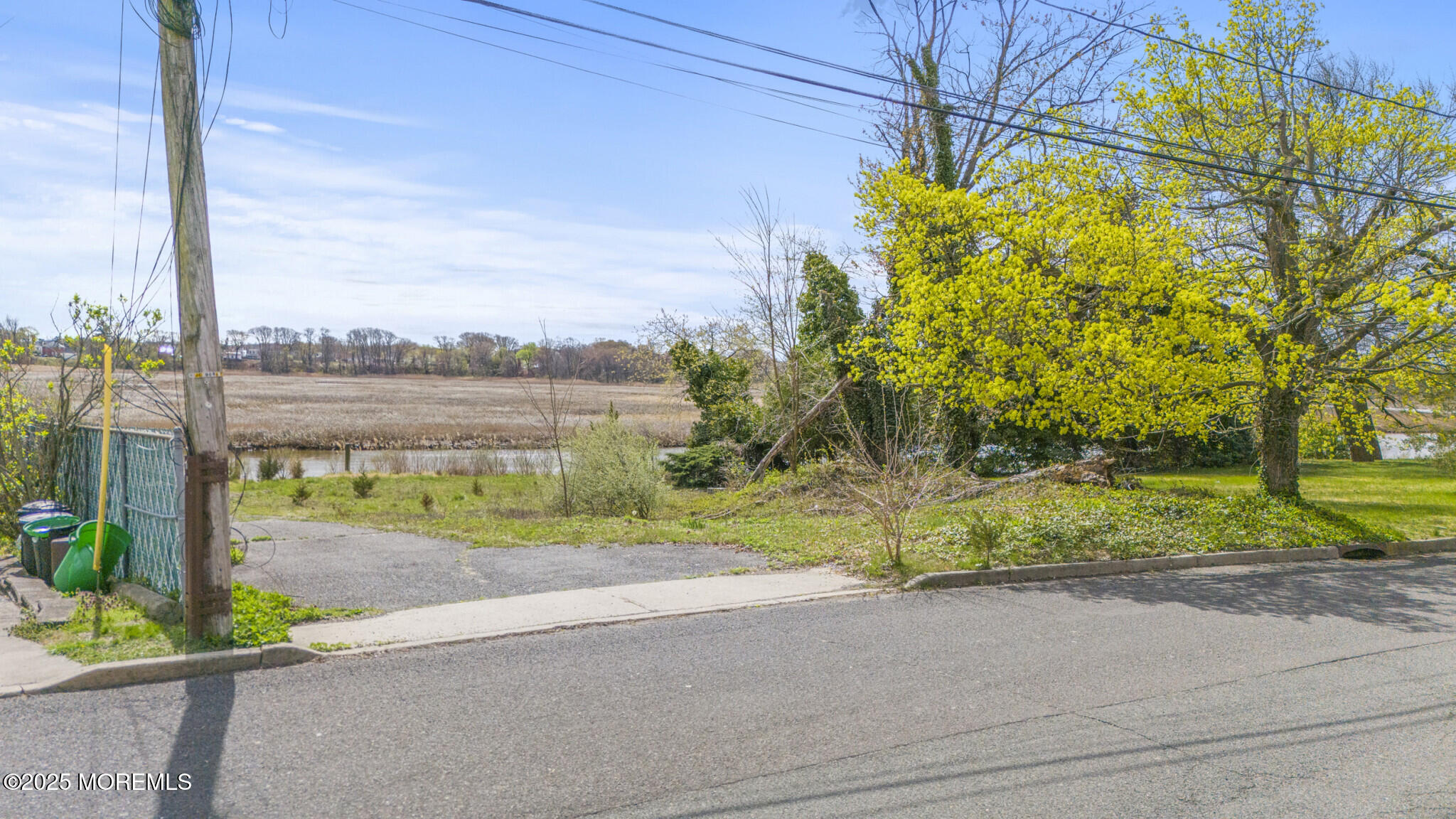 357 Riverdale Drive Image 1