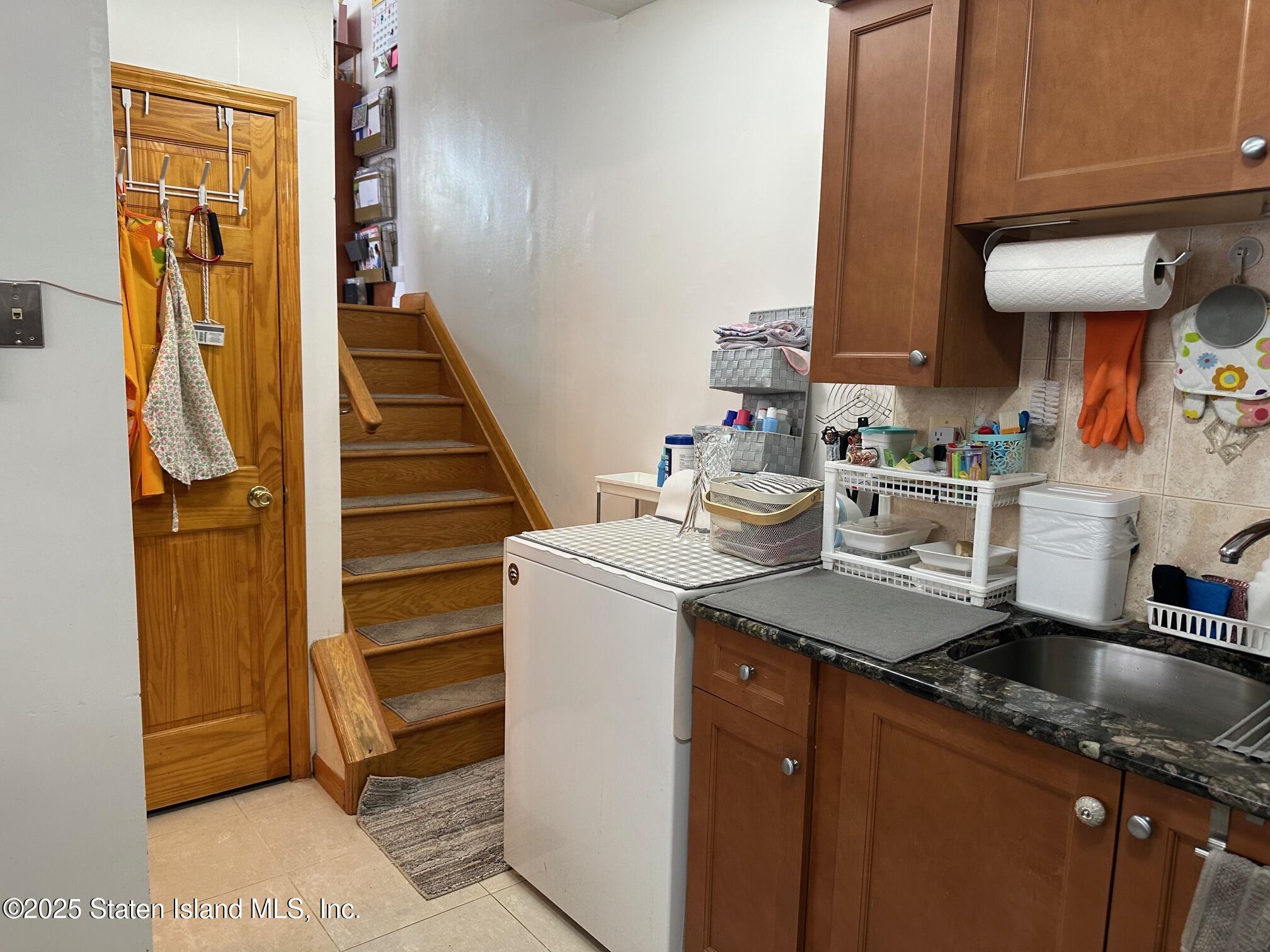 101 Green Valley Road, Staten Island, NY, 10312 image 37