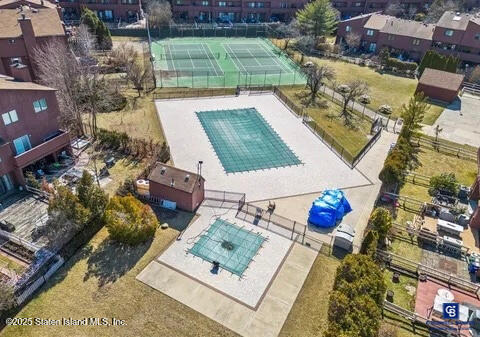 995 W Fingerboard Road, Staten Island, NY, 10304 image 20