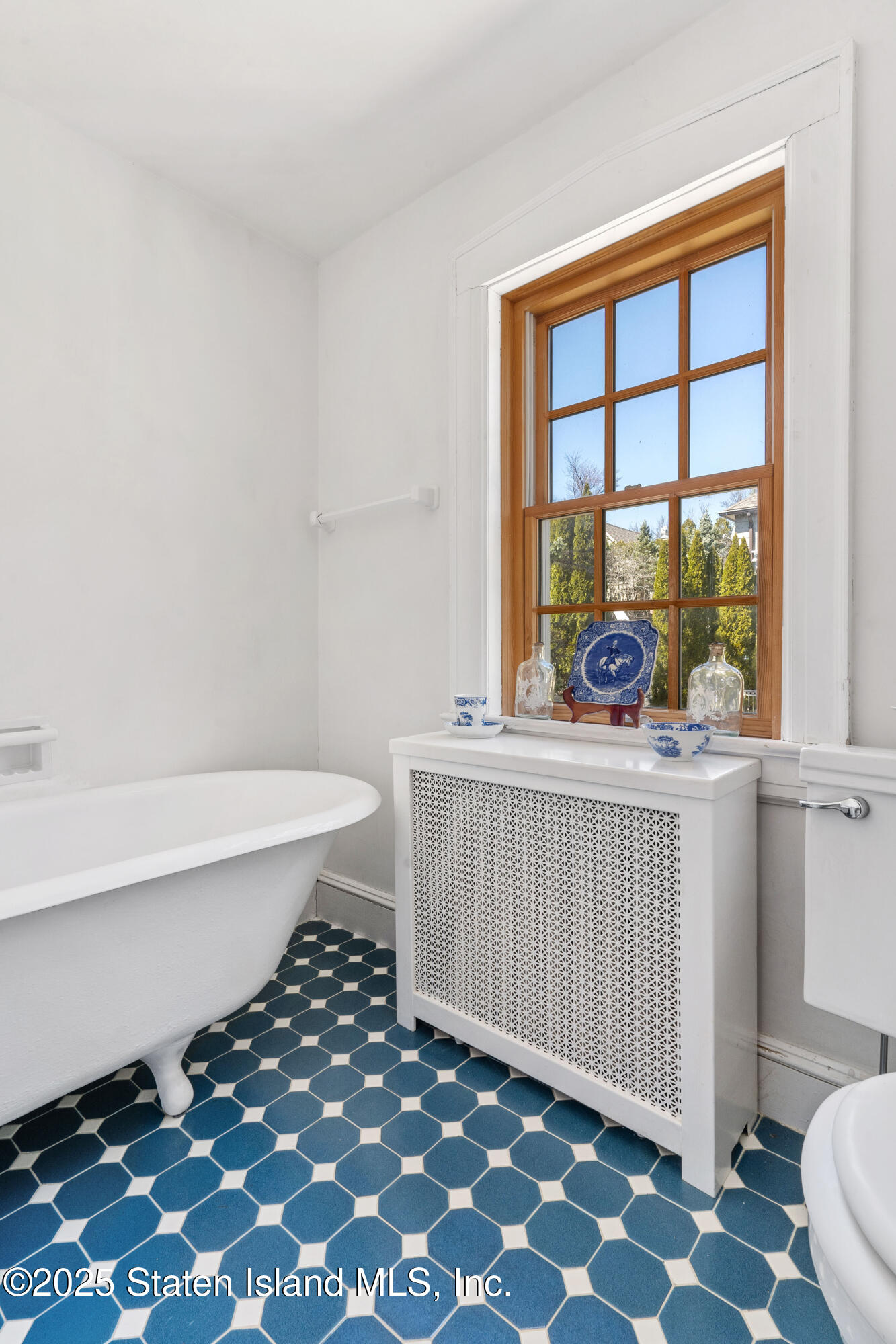 8 Circle Road, Staten Island, NY, 10304 image 23