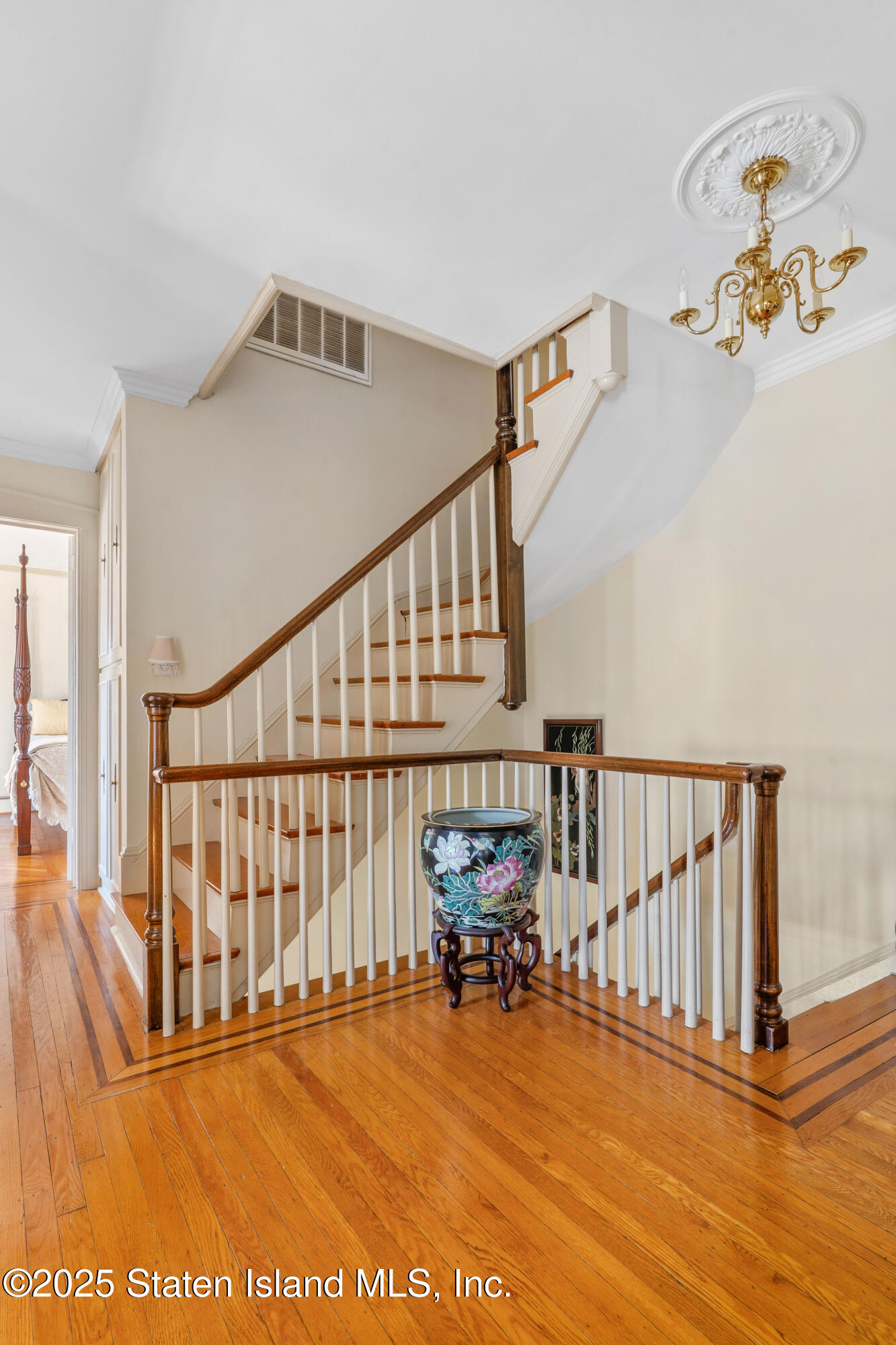 8 Circle Road, Staten Island, NY, 10304 image 13