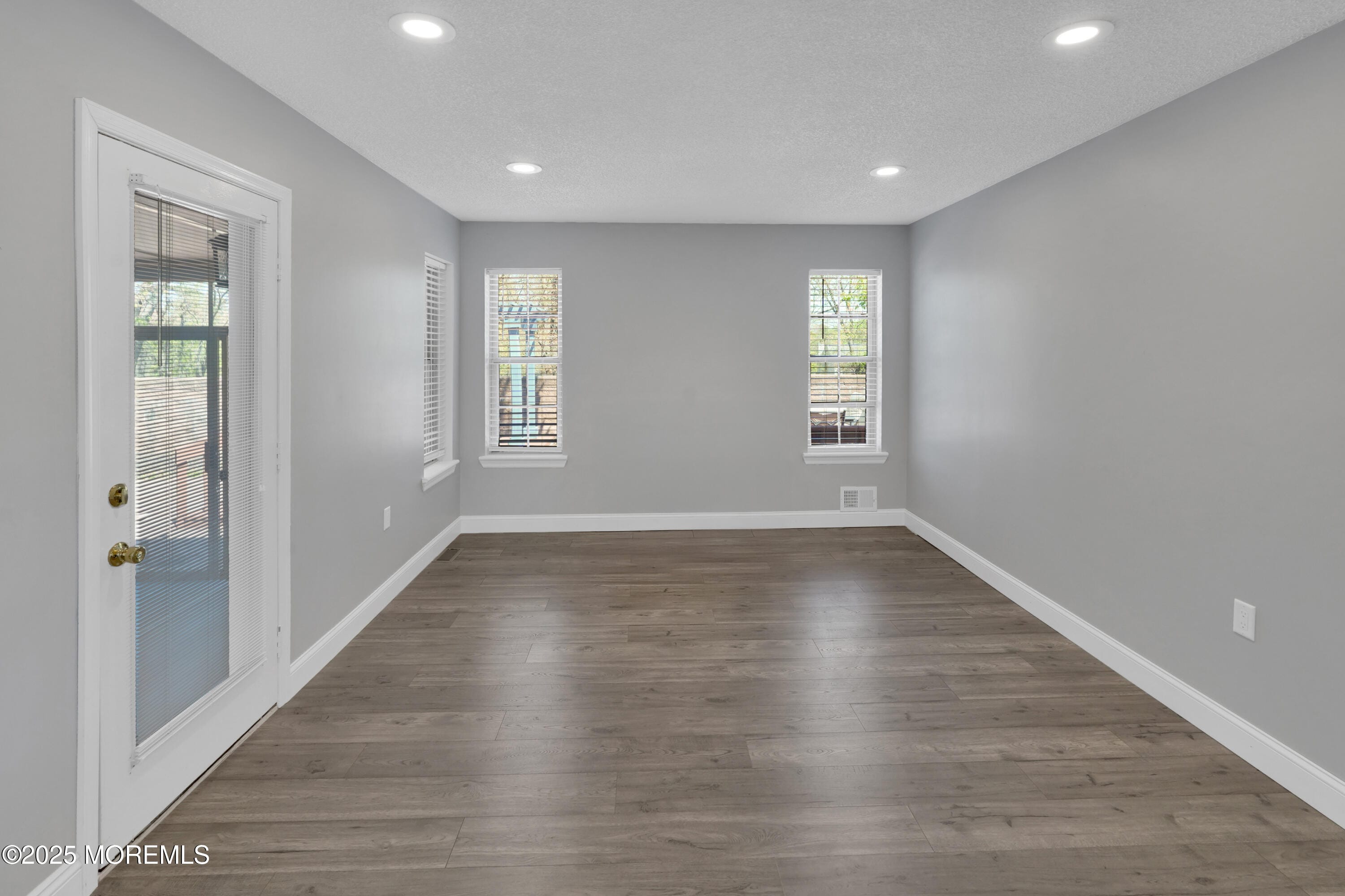 12 Thatcher Court, Jackson, NJ, 08527 image 16