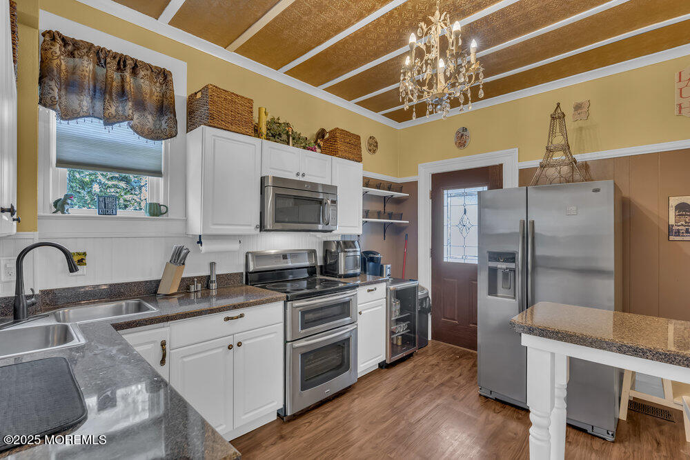 75 Elizabeth Street, Keyport, NJ, 07735 image 17