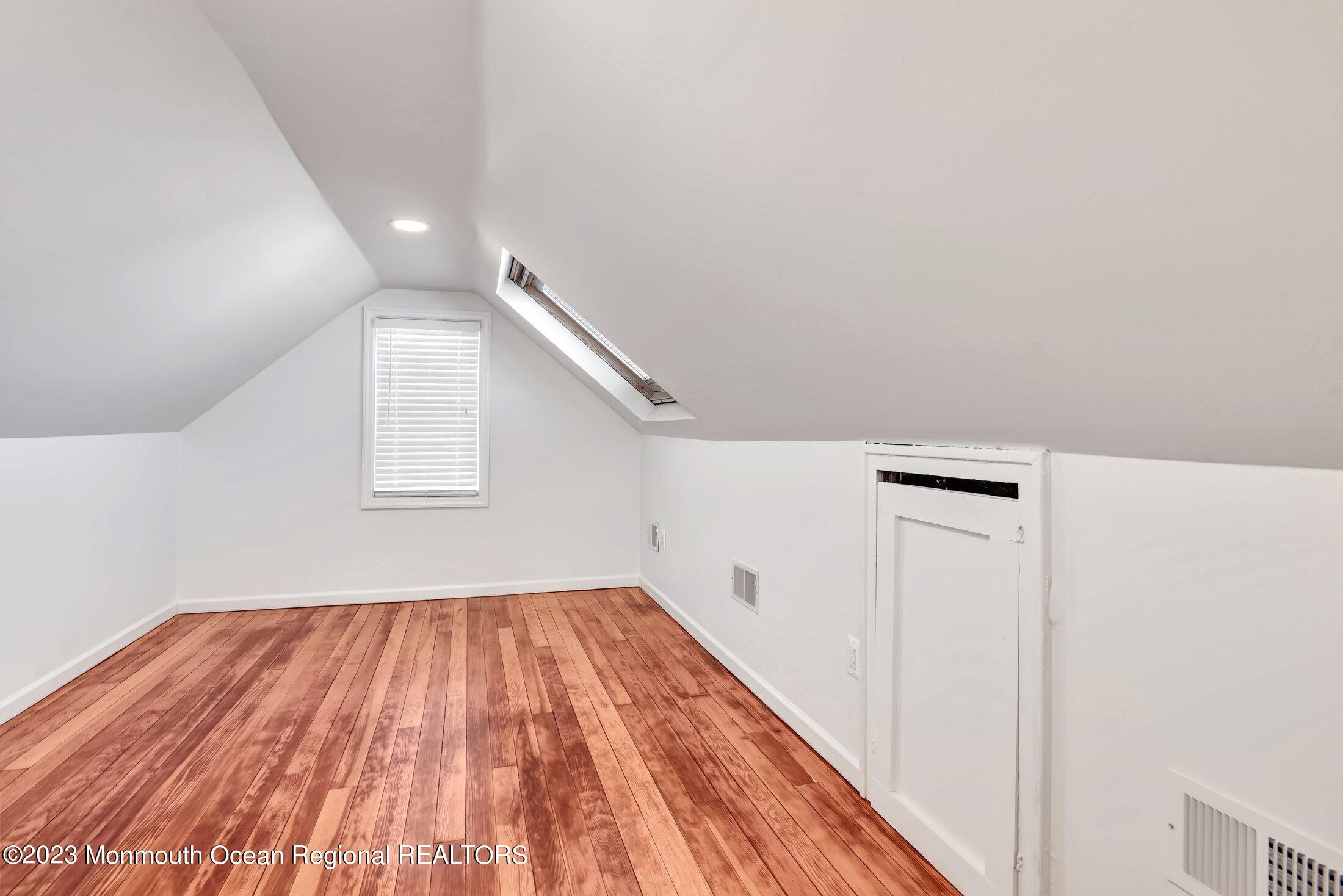 17 Central Avenue, Highlands, NJ, 07732 image 21