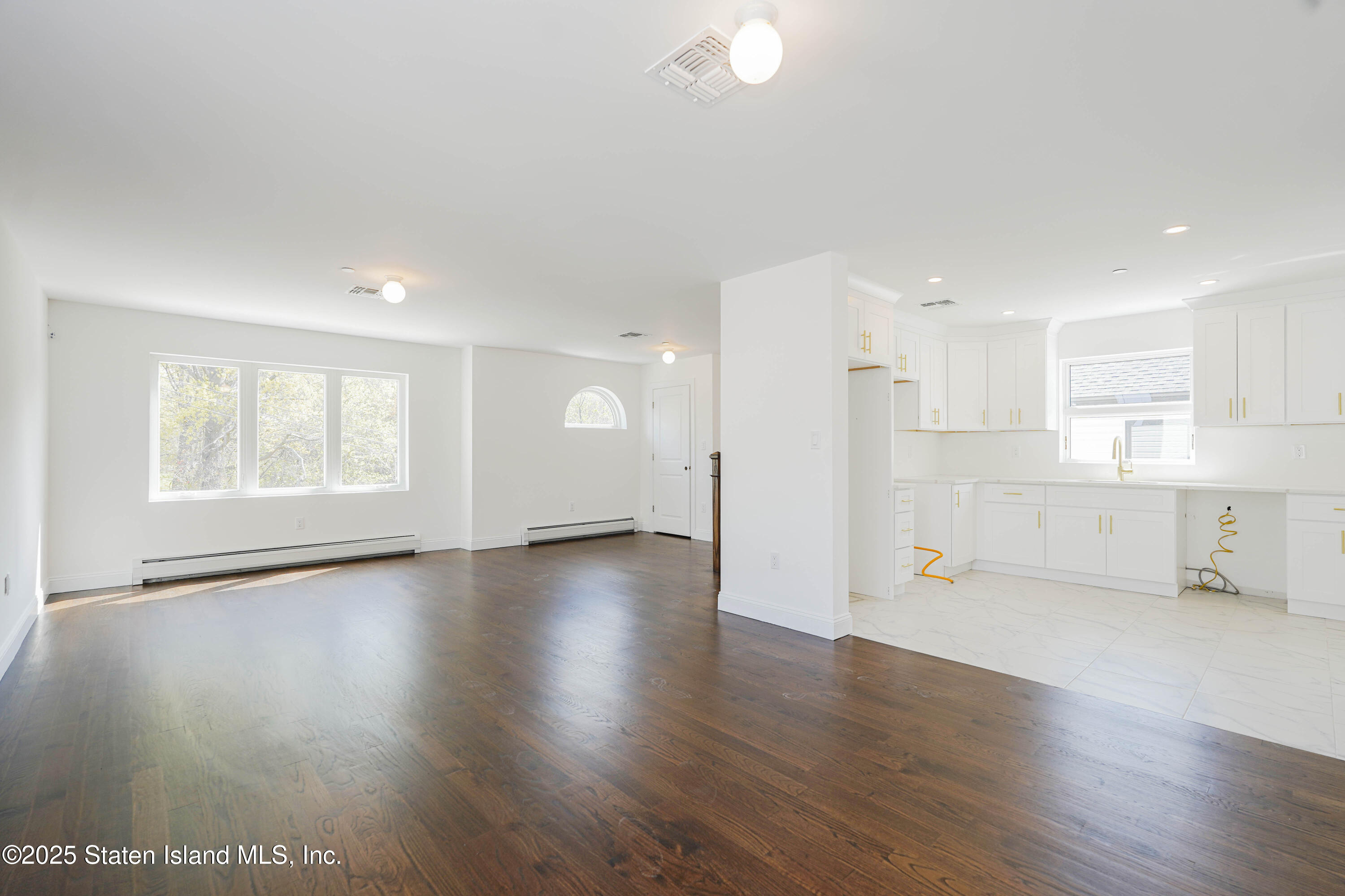 98 Alverson Avenue, Staten Island, NY, 10309 image 10