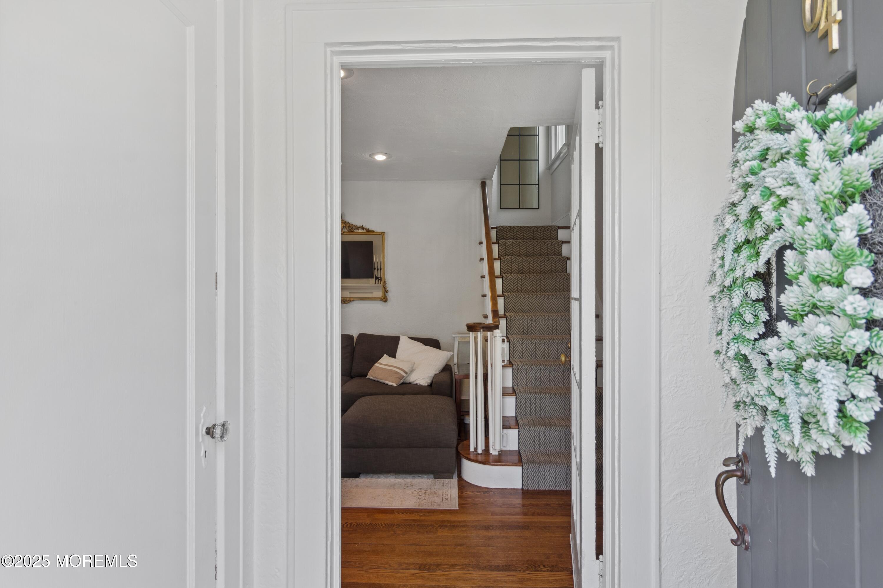 64 Roosevelt Circle, Red Bank, NJ, 07701 image 30