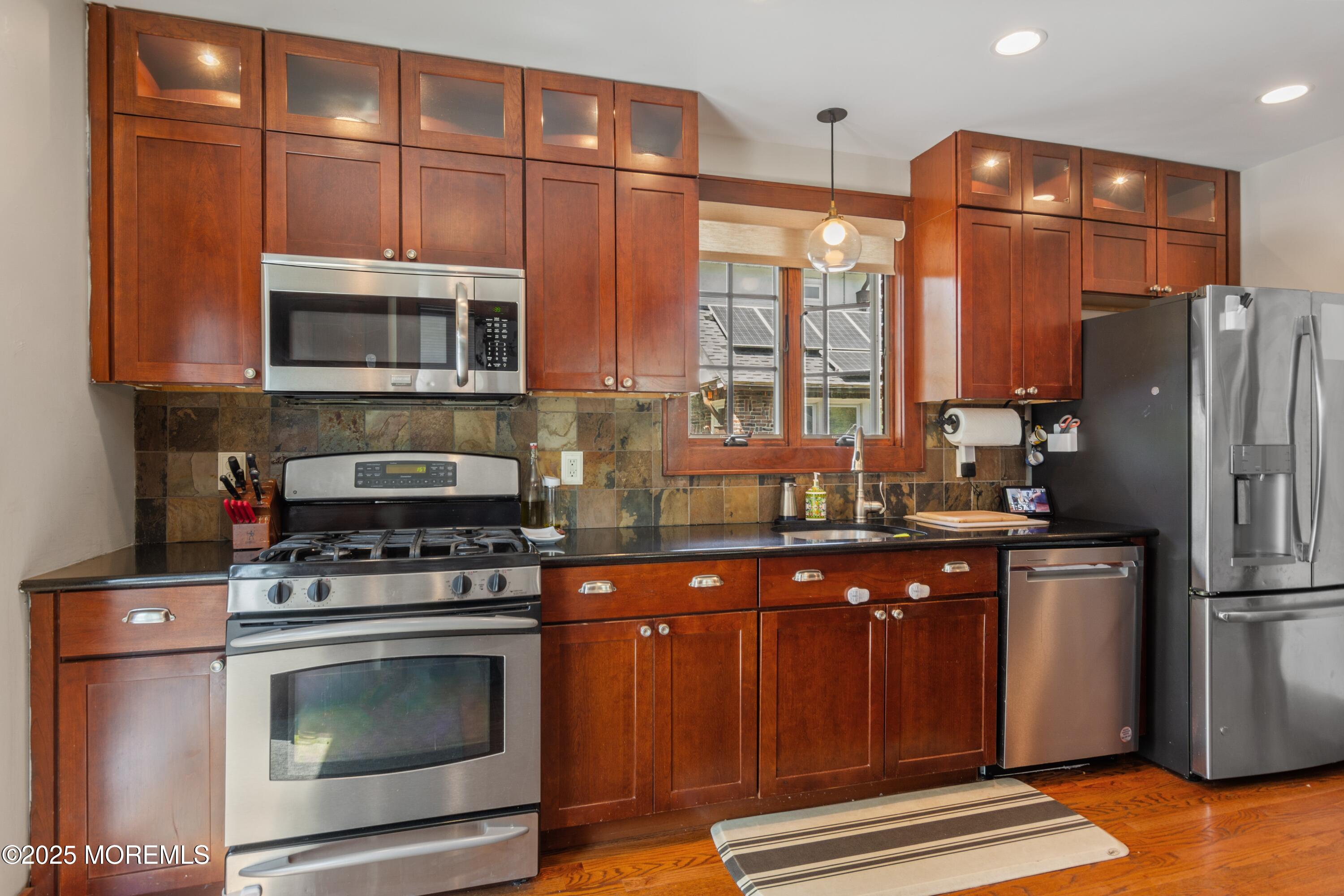 64 Roosevelt Circle, Red Bank, NJ, 07701 image 9